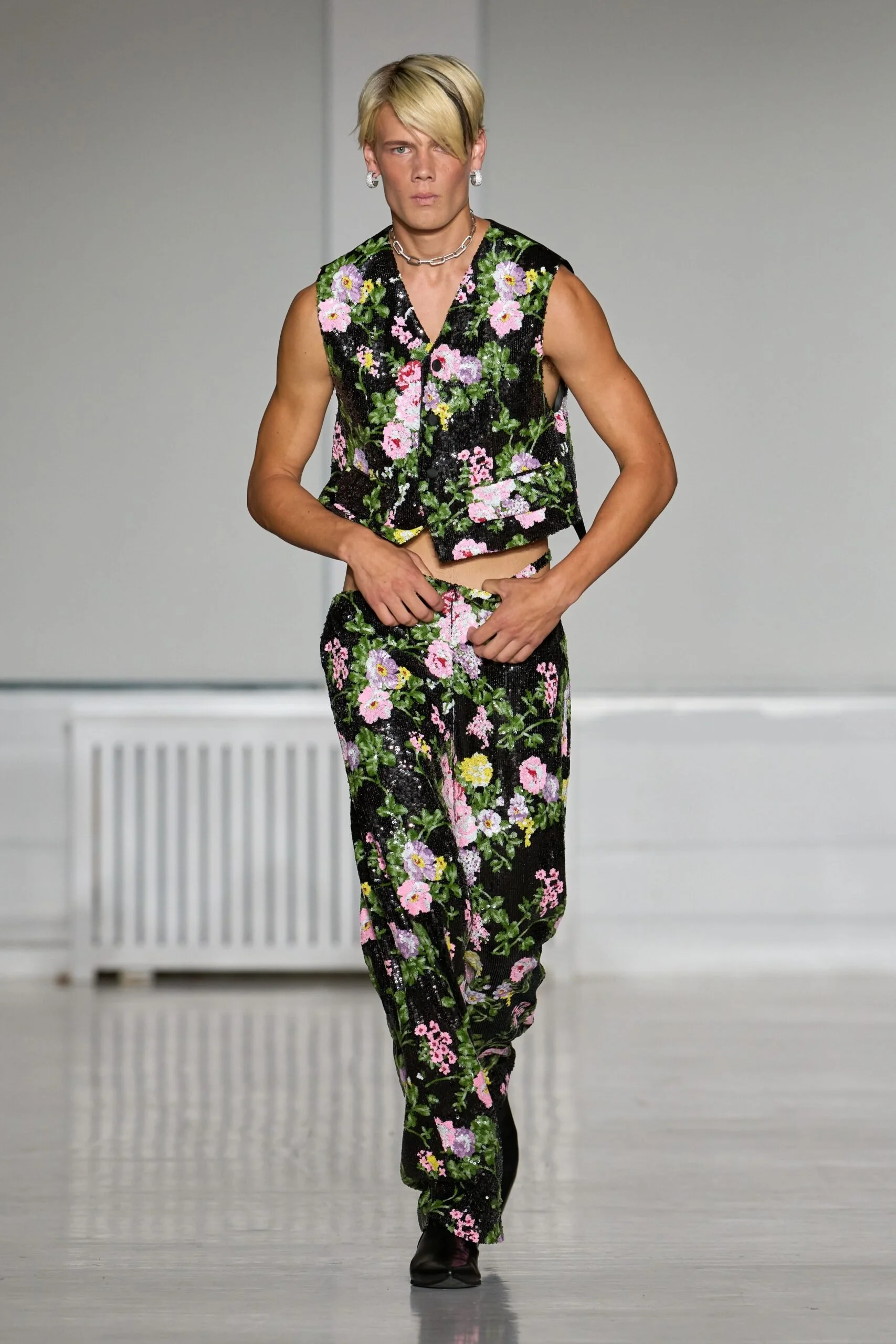 private-policy-spring-2027-ready-to-wear-look-34-scaled.jpg