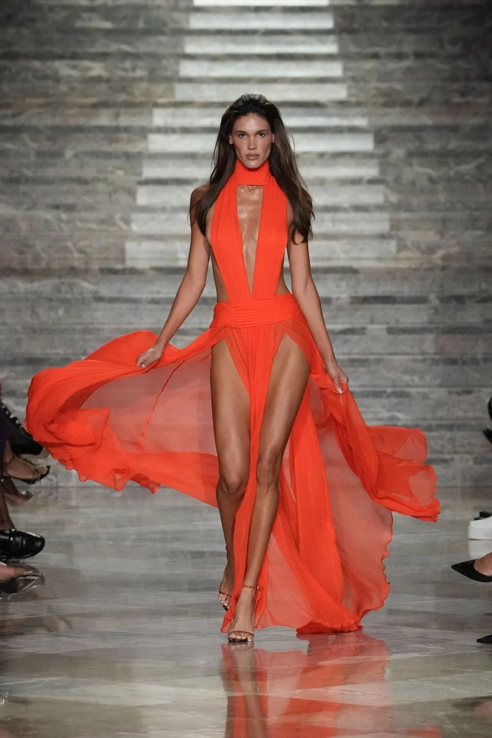 laquan-smith-spring-2027-ready-to-wear-look-09.jpg