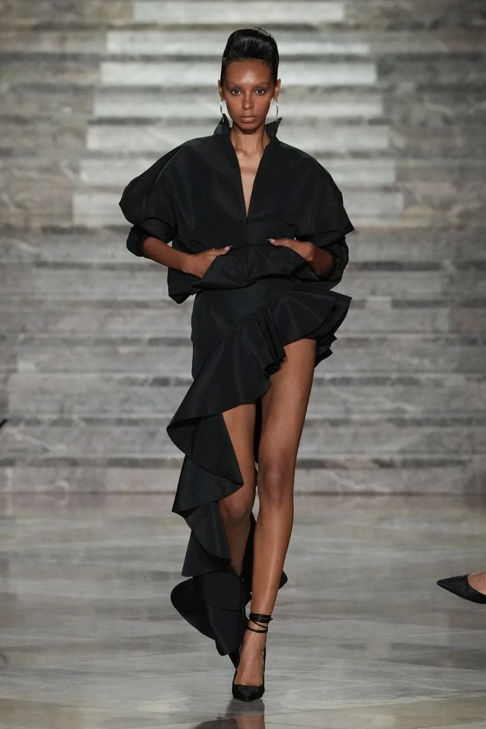 laquan-smith-spring-2027-ready-to-wear-look-10.jpg