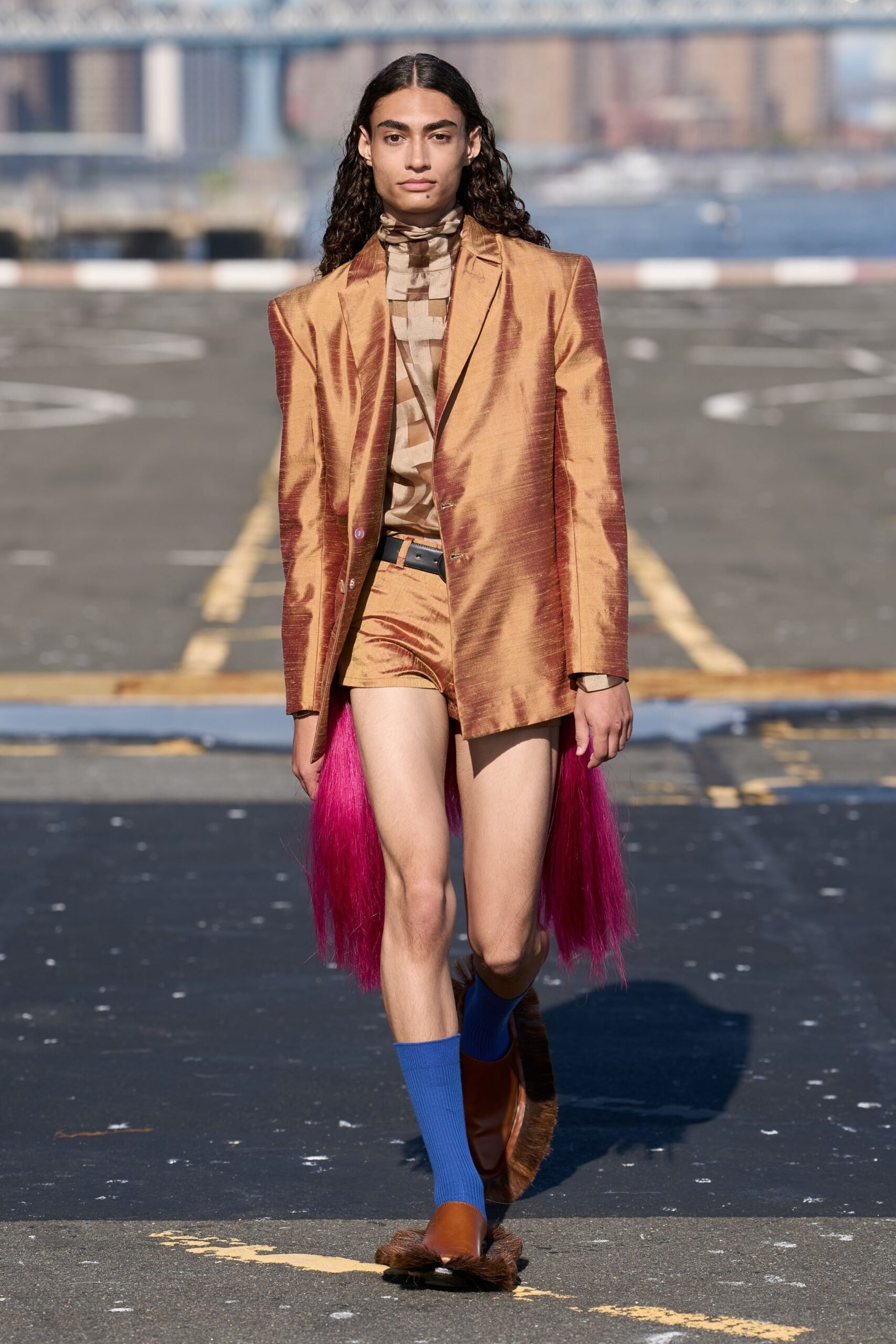 campillo-spring-2027-ready-to-wear-look-01-scaled.jpg