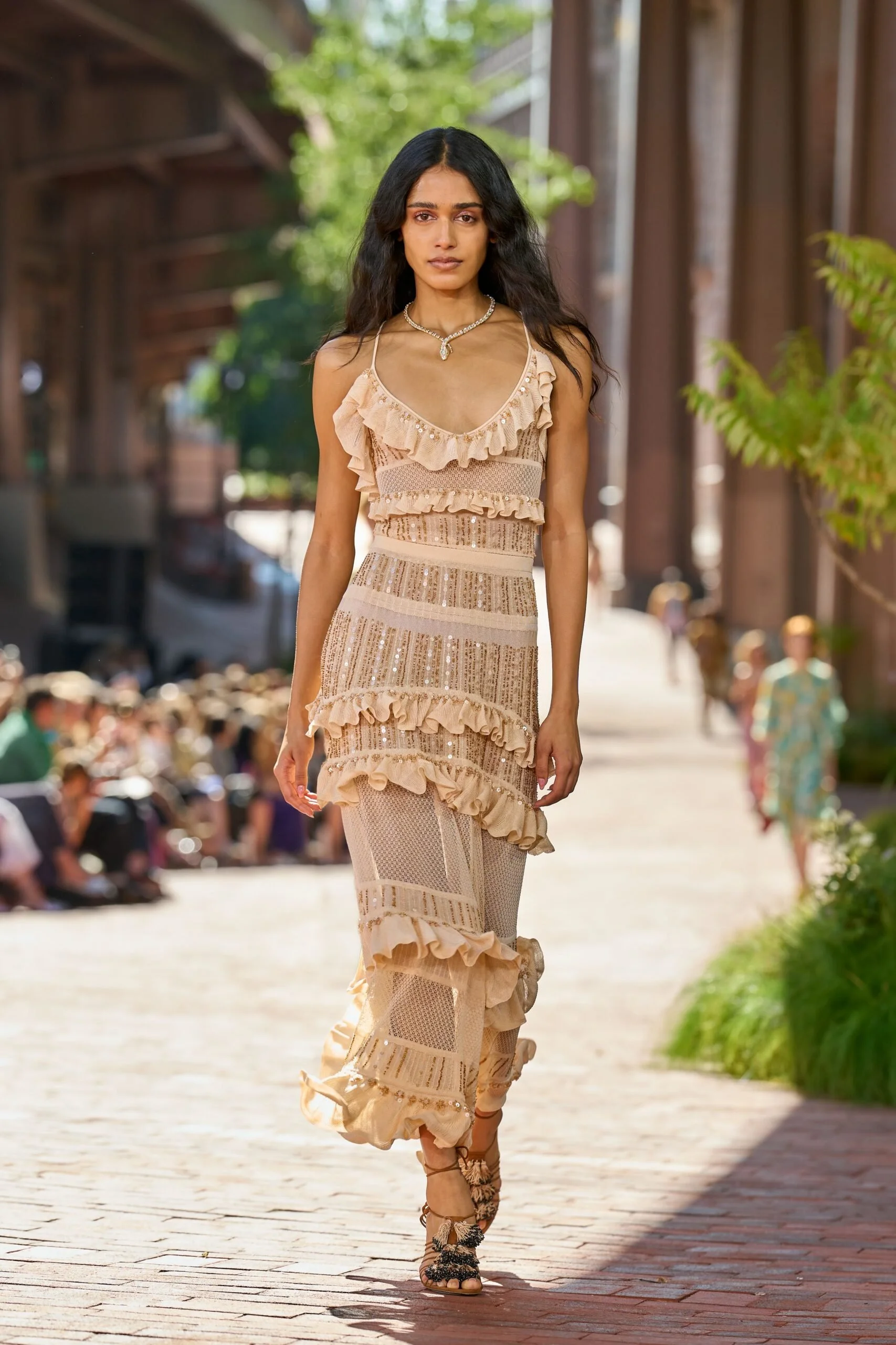 ulla-johnson-spring-2027-ready-to-wear-look-09-scaled.jpg