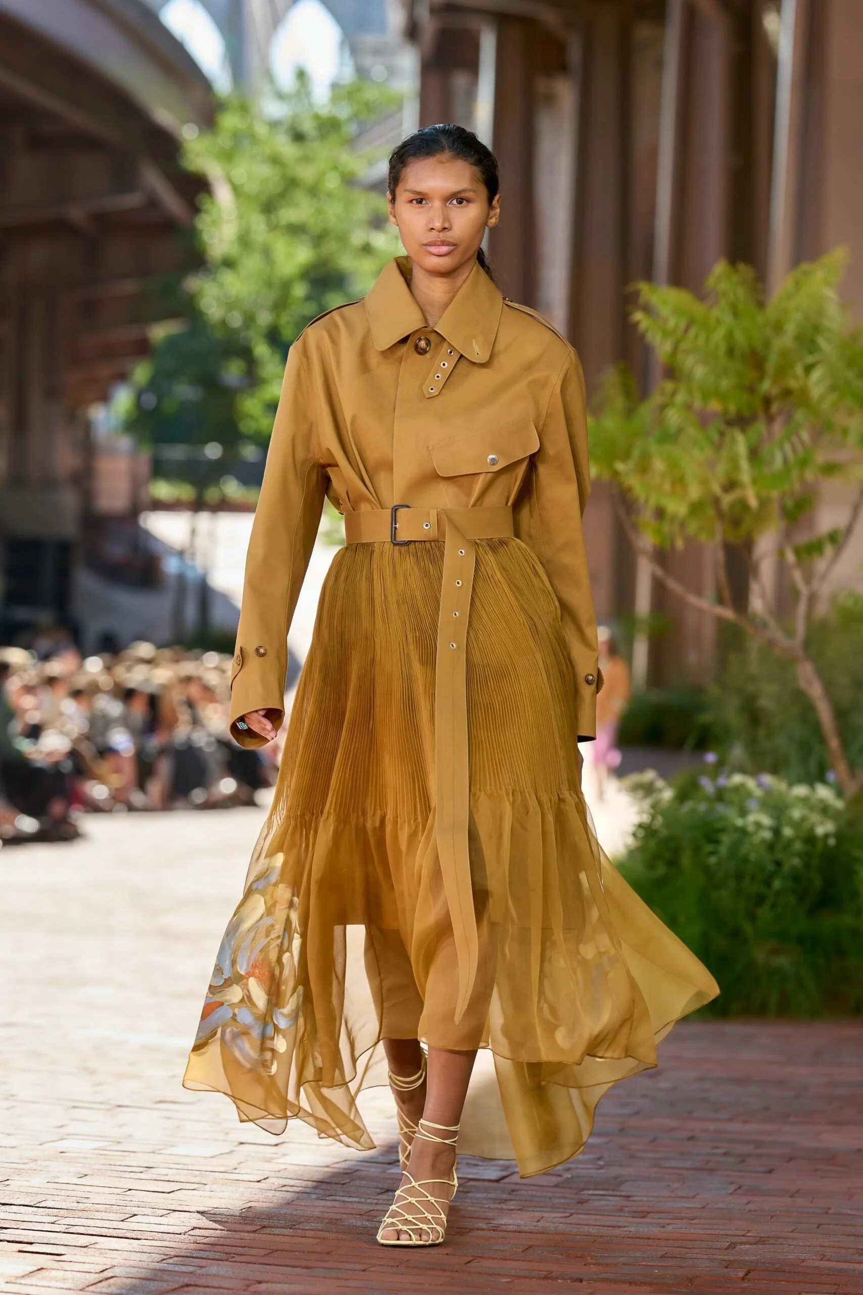 ulla-johnson-spring-2027-ready-to-wear-look-17-scaled.jpg