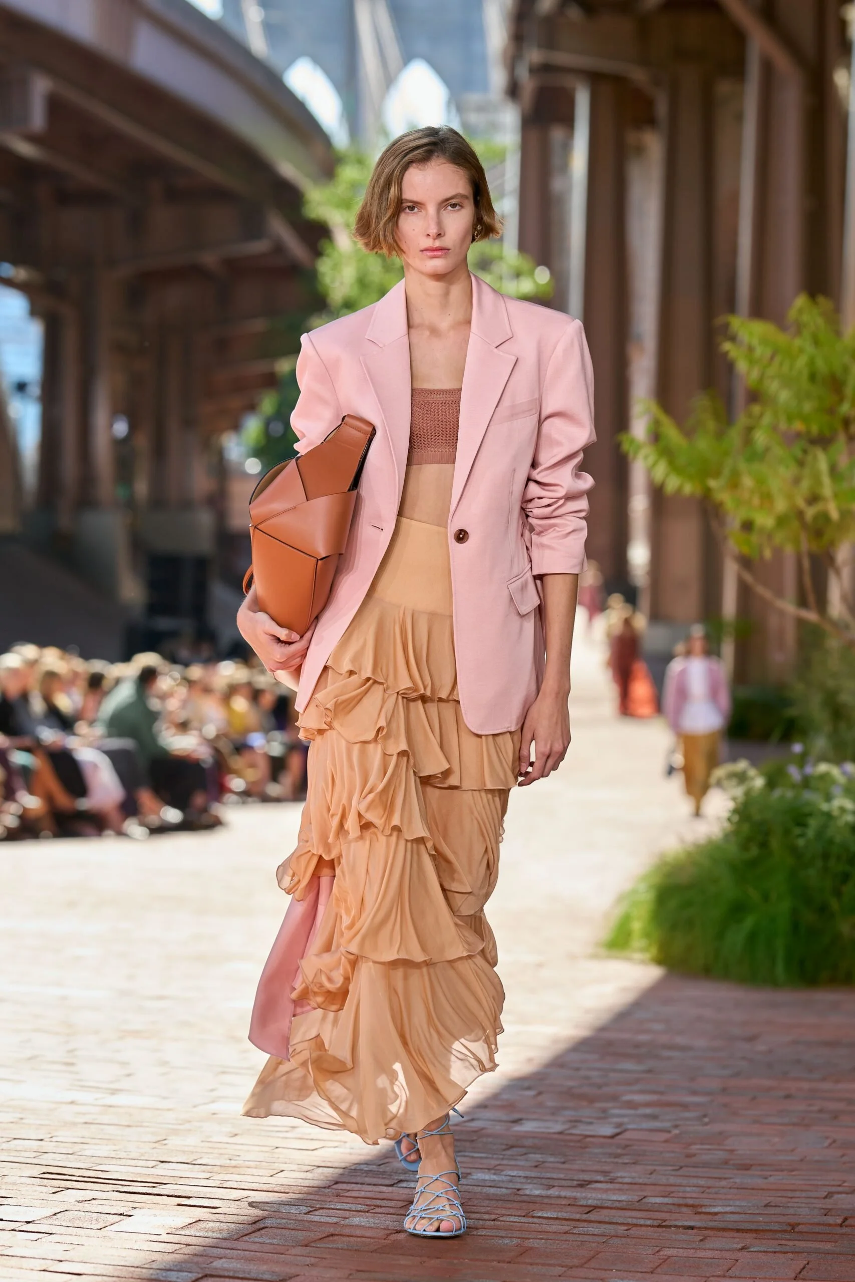 ulla-johnson-spring-2027-ready-to-wear-look-23-scaled.jpg
