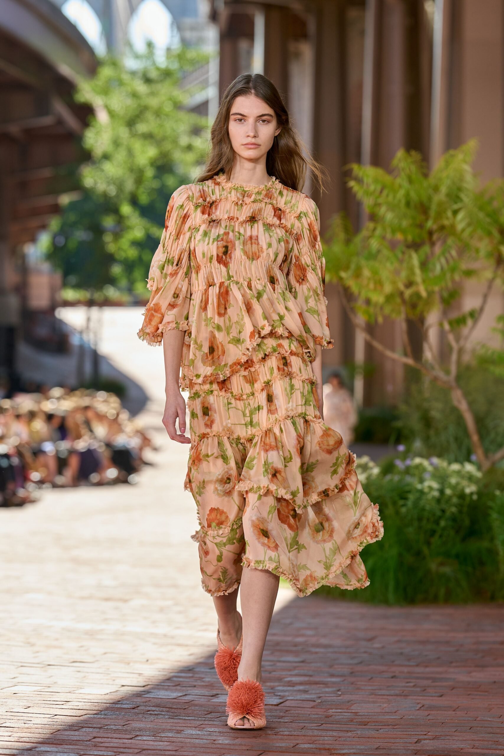 ulla-johnson-spring-2027-ready-to-wear-look-31-scaled.jpg