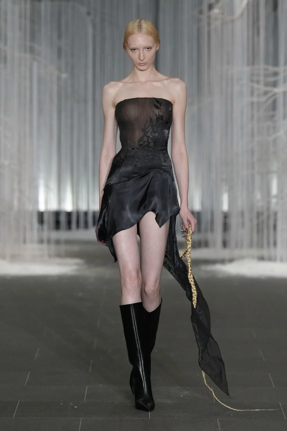 grace-ling-spring-2027-ready-to-wear-look-06.jpg