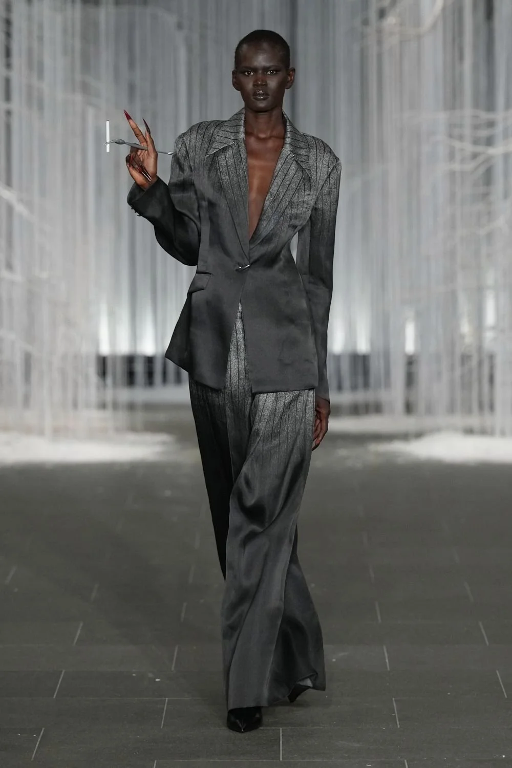 grace-ling-spring-2027-ready-to-wear-look-12.jpg