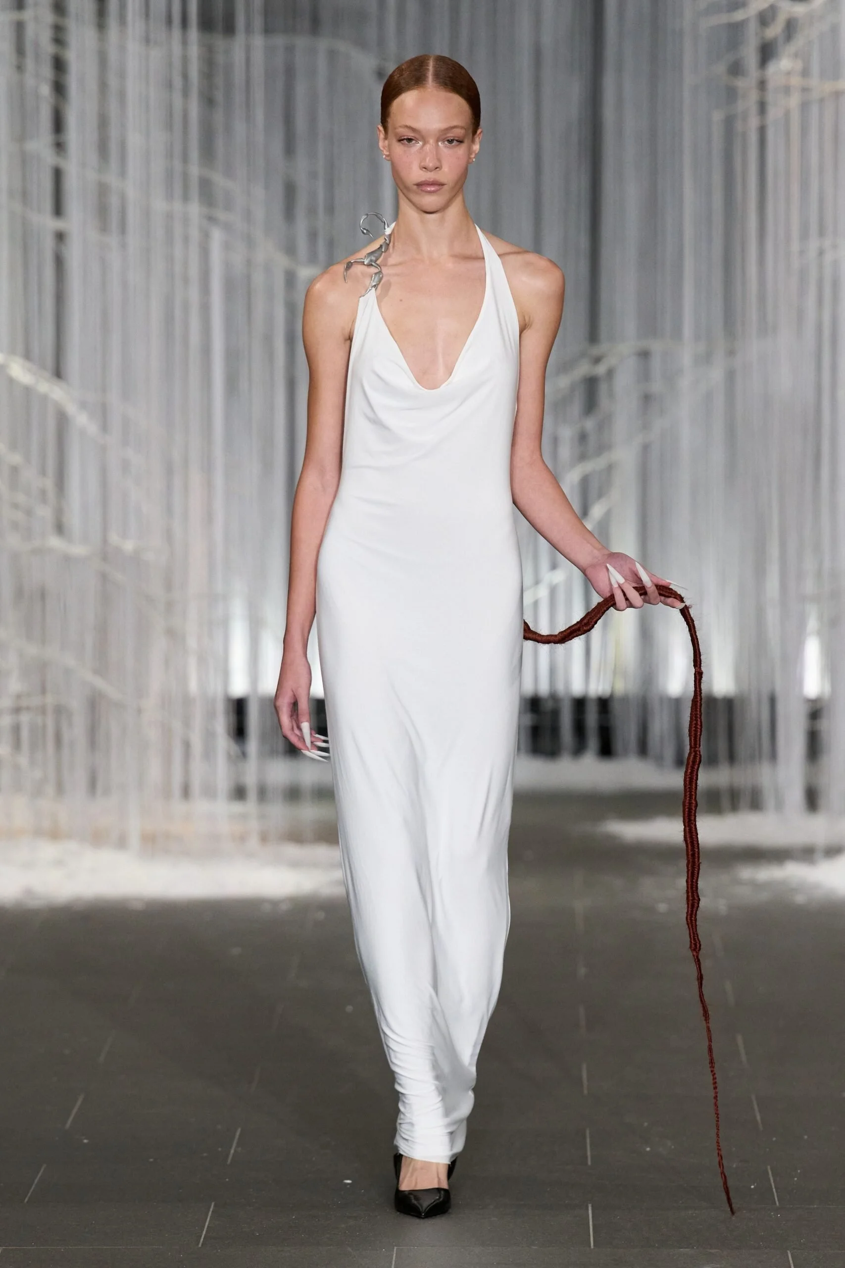 grace-ling-spring-2027-ready-to-wear-look-31-scaled.jpg