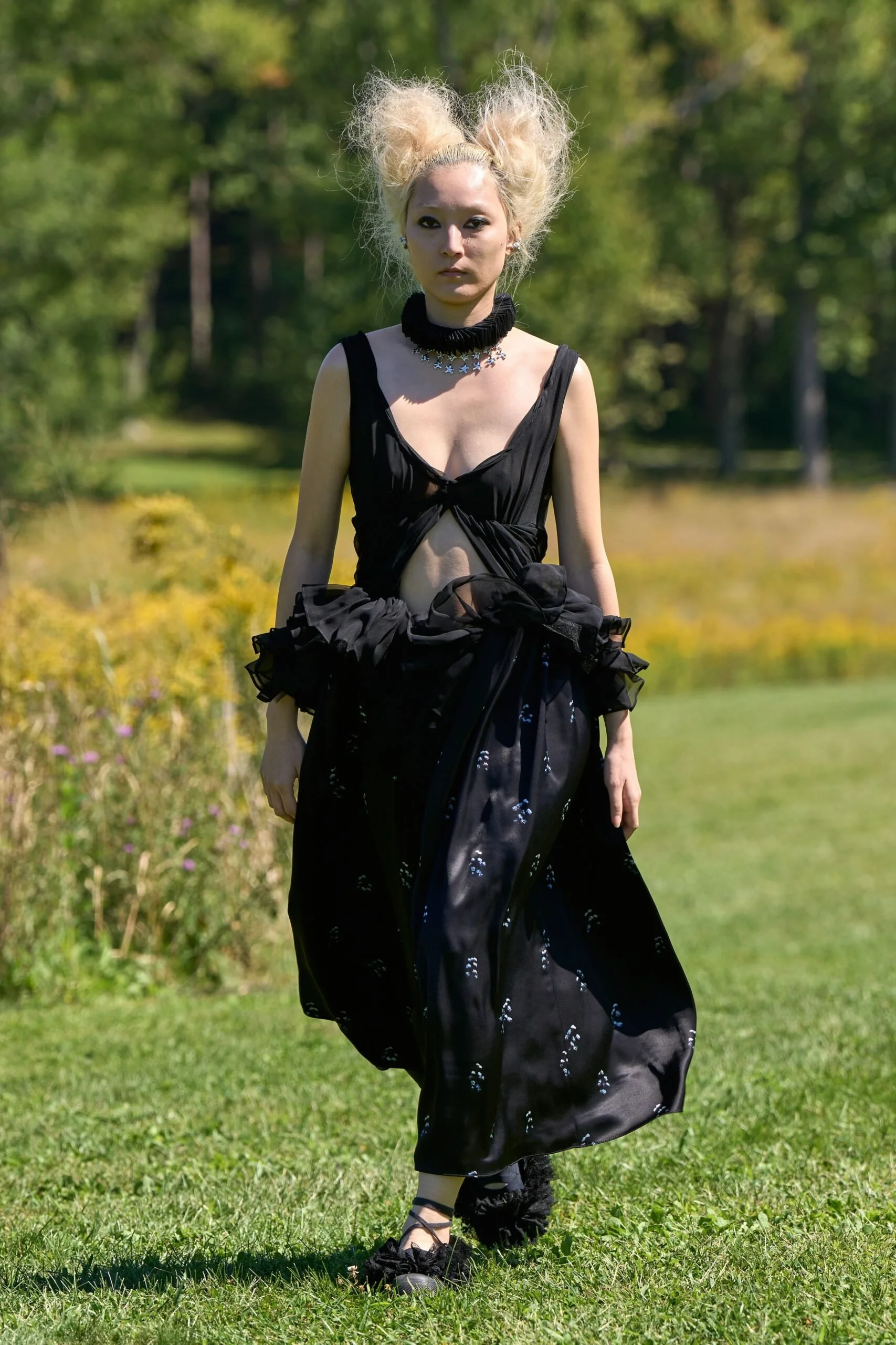 collina-strada-spring-2027-ready-to-wear-look-27-scaled.jpg