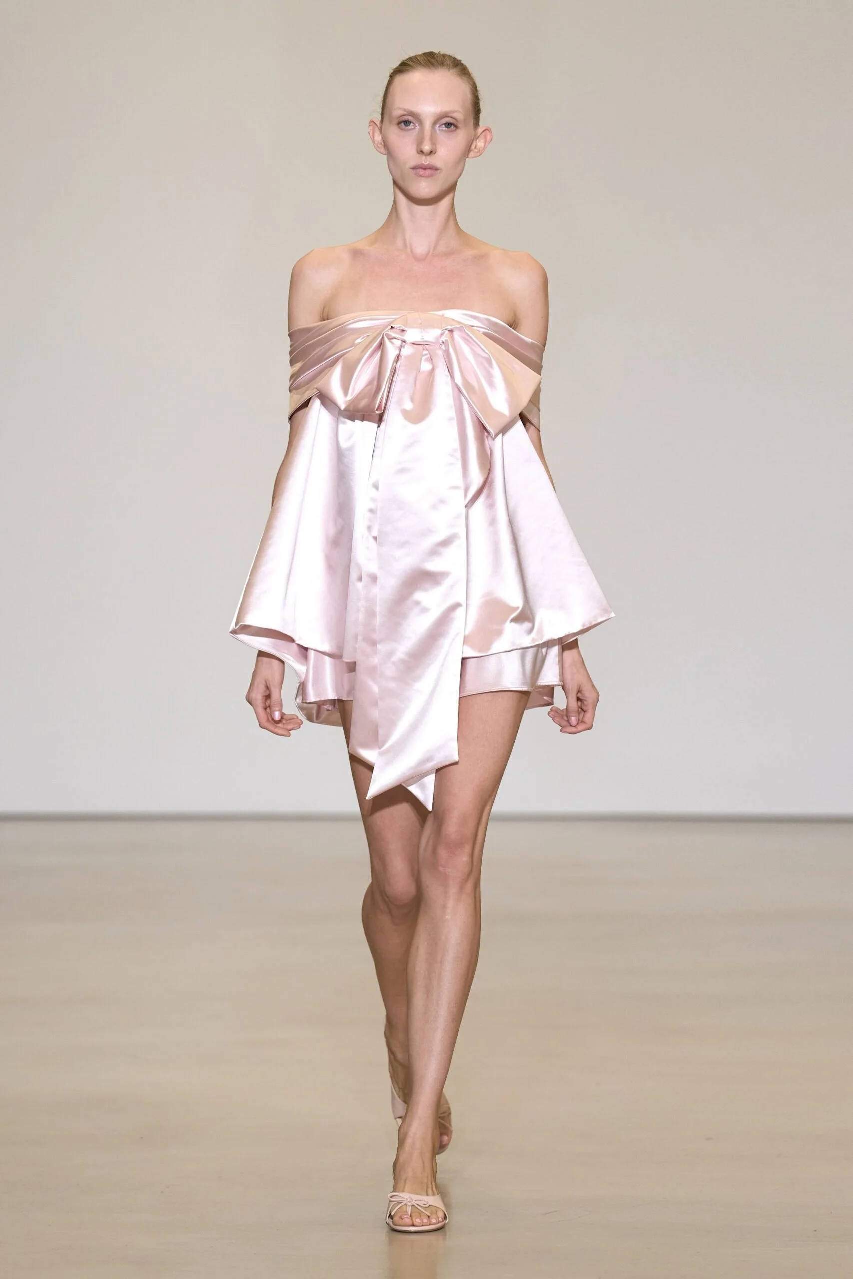 sandy-liang-spring-2027-ready-to-wear-look-33-scaled.jpg