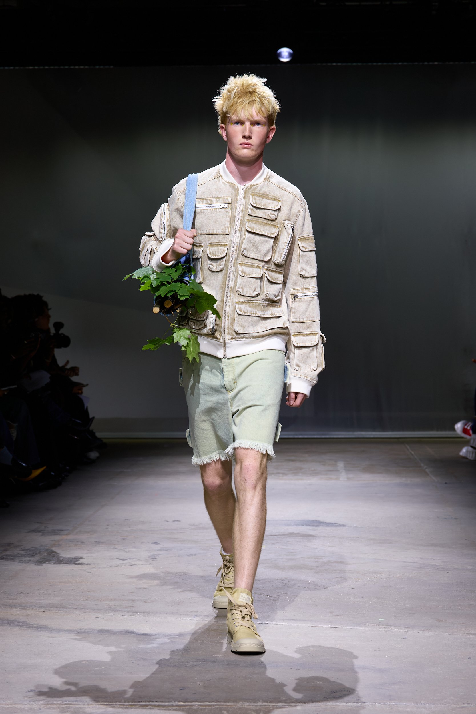 KseniaSchnaider_LFW_RUNWAY_LEO-CORFU_-25.jpg