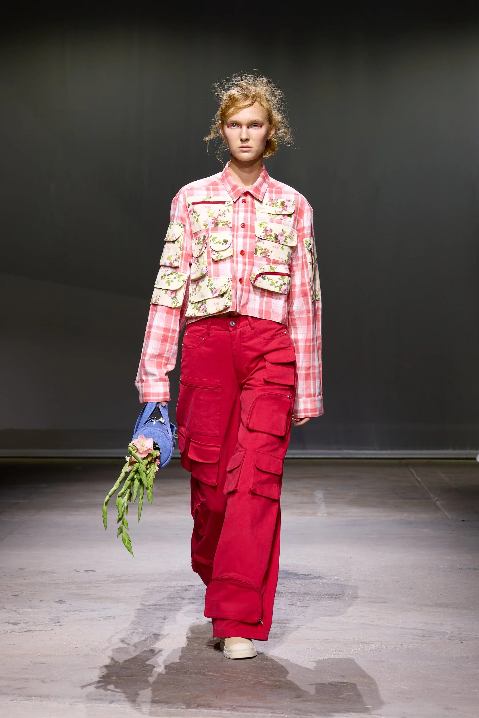 KseniaSchnaider_LFW_RUNWAY_LEO-CORFU_-28.jpg