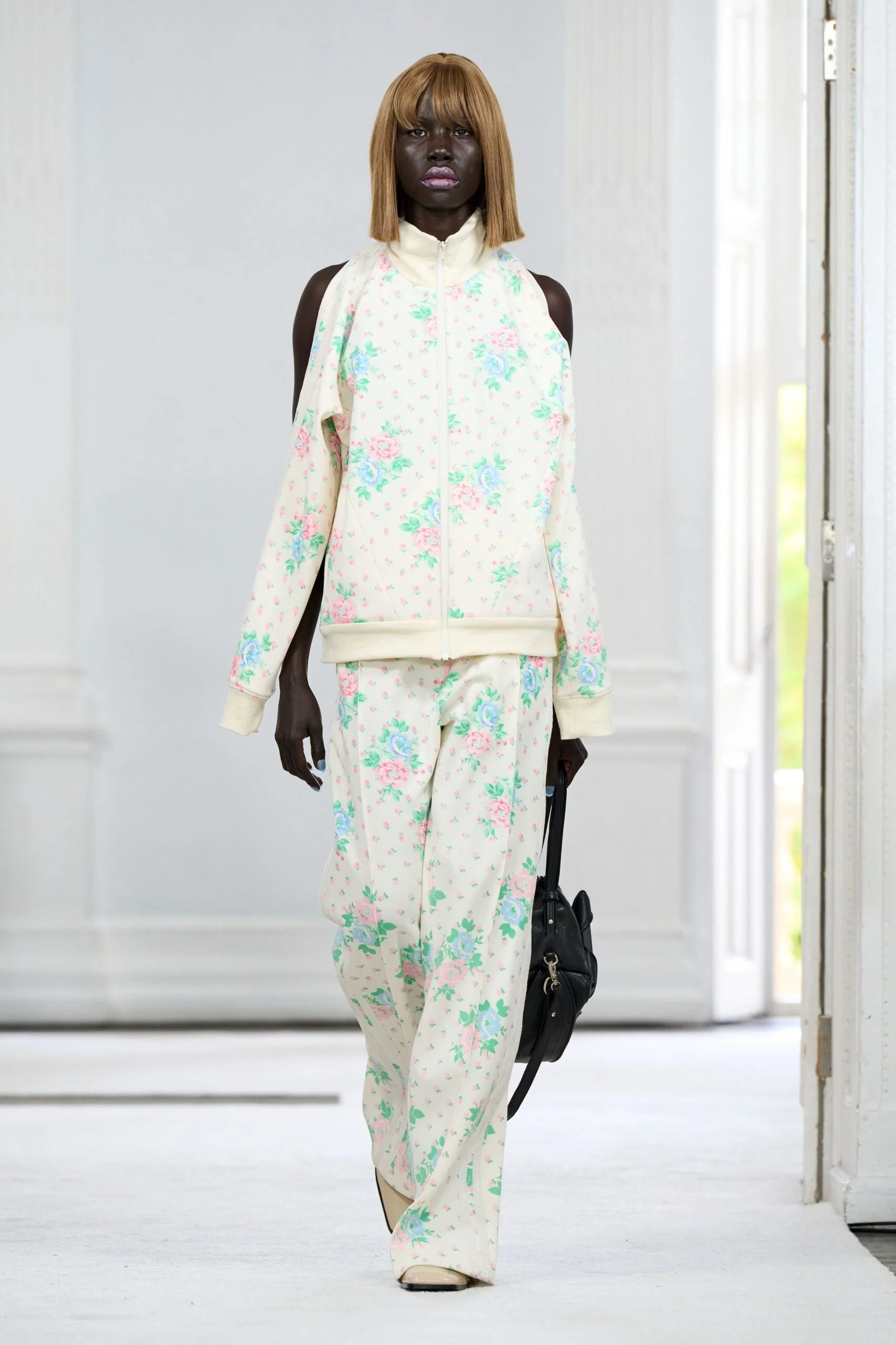 ashley-williams-spring-2027-ready-to-wear-look-05-scaled.jpg