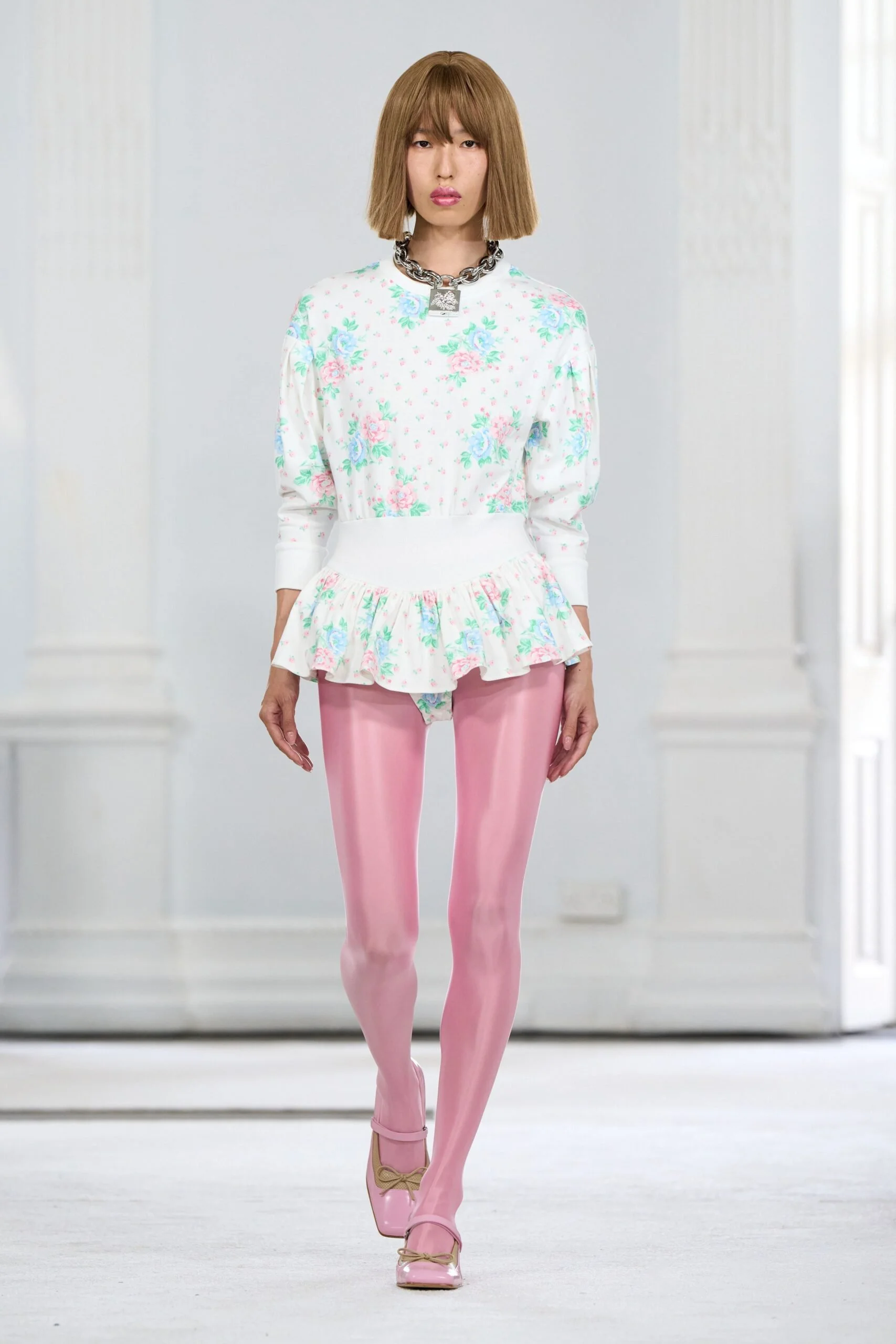 ashley-williams-spring-2027-ready-to-wear-look-06-scaled.jpg