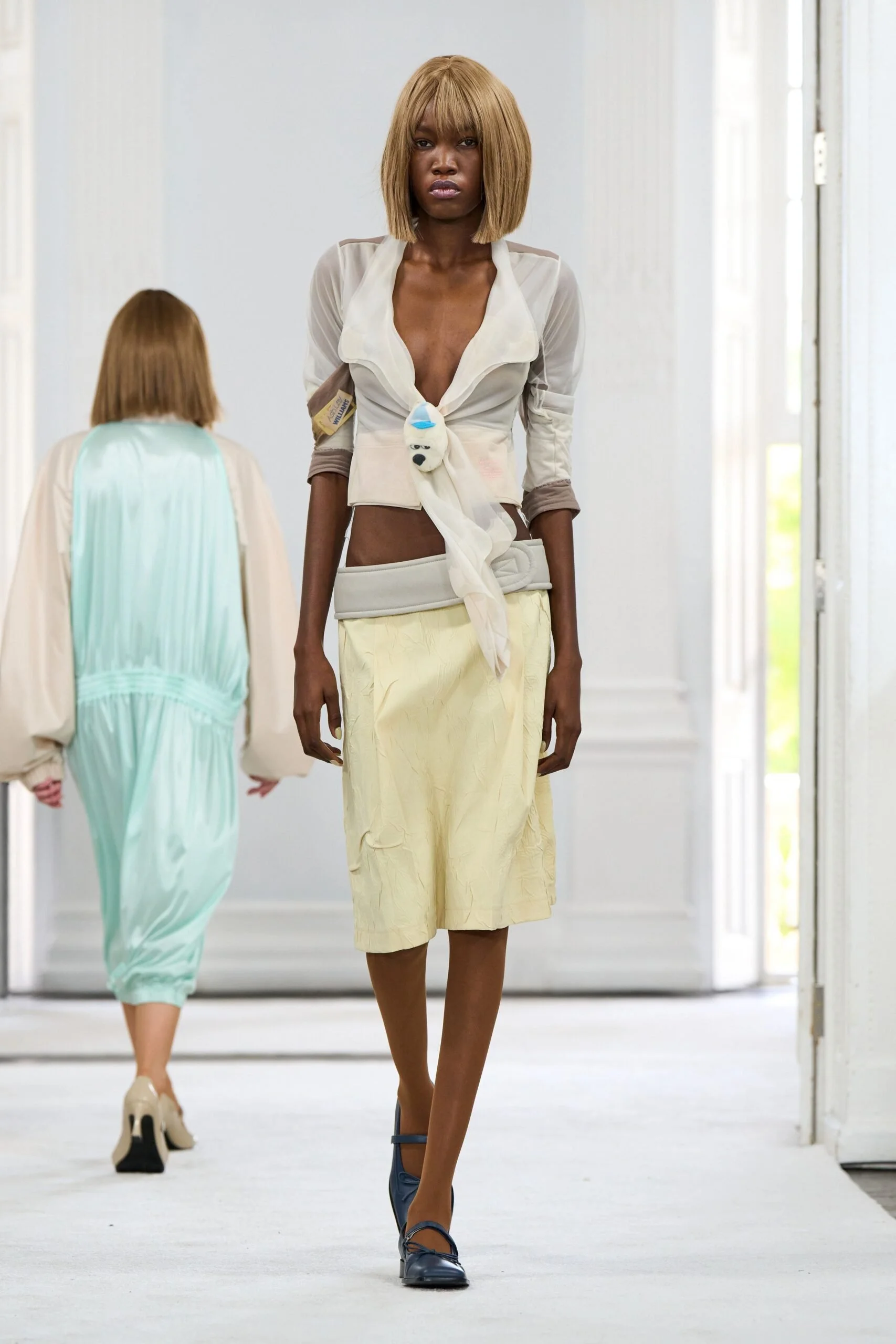 ashley-williams-spring-2027-ready-to-wear-look-14-scaled.jpg