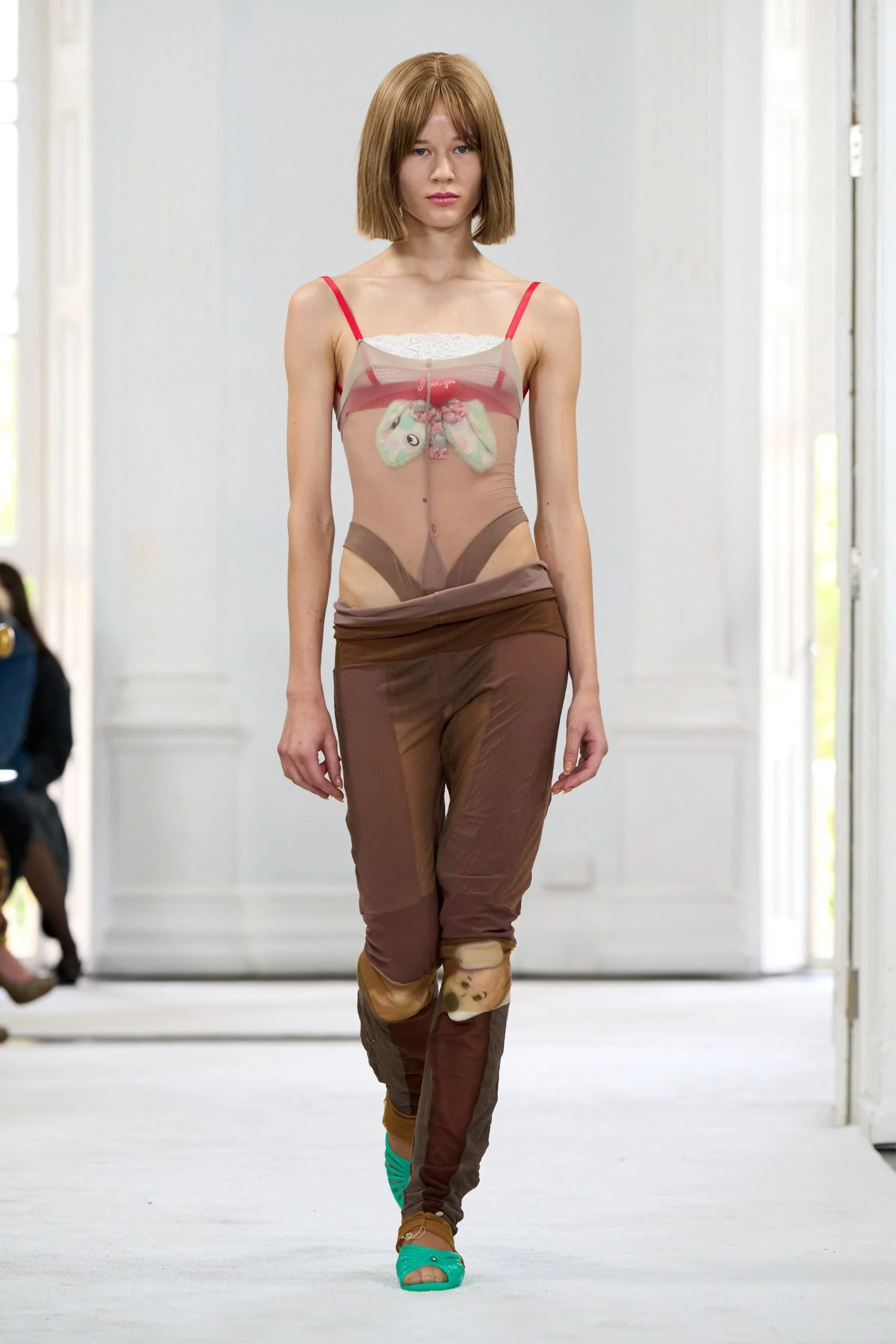 ashley-williams-spring-2027-ready-to-wear-look-16-scaled.jpg