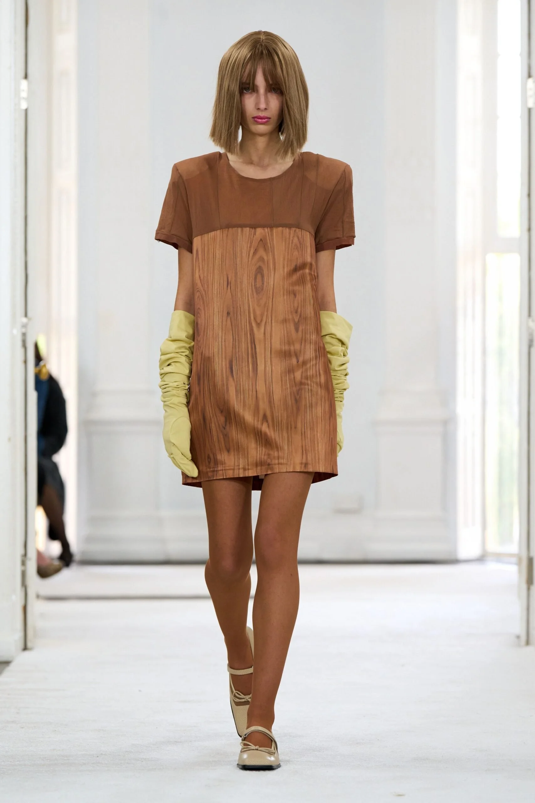 ashley-williams-spring-2027-ready-to-wear-look-18-scaled.jpg