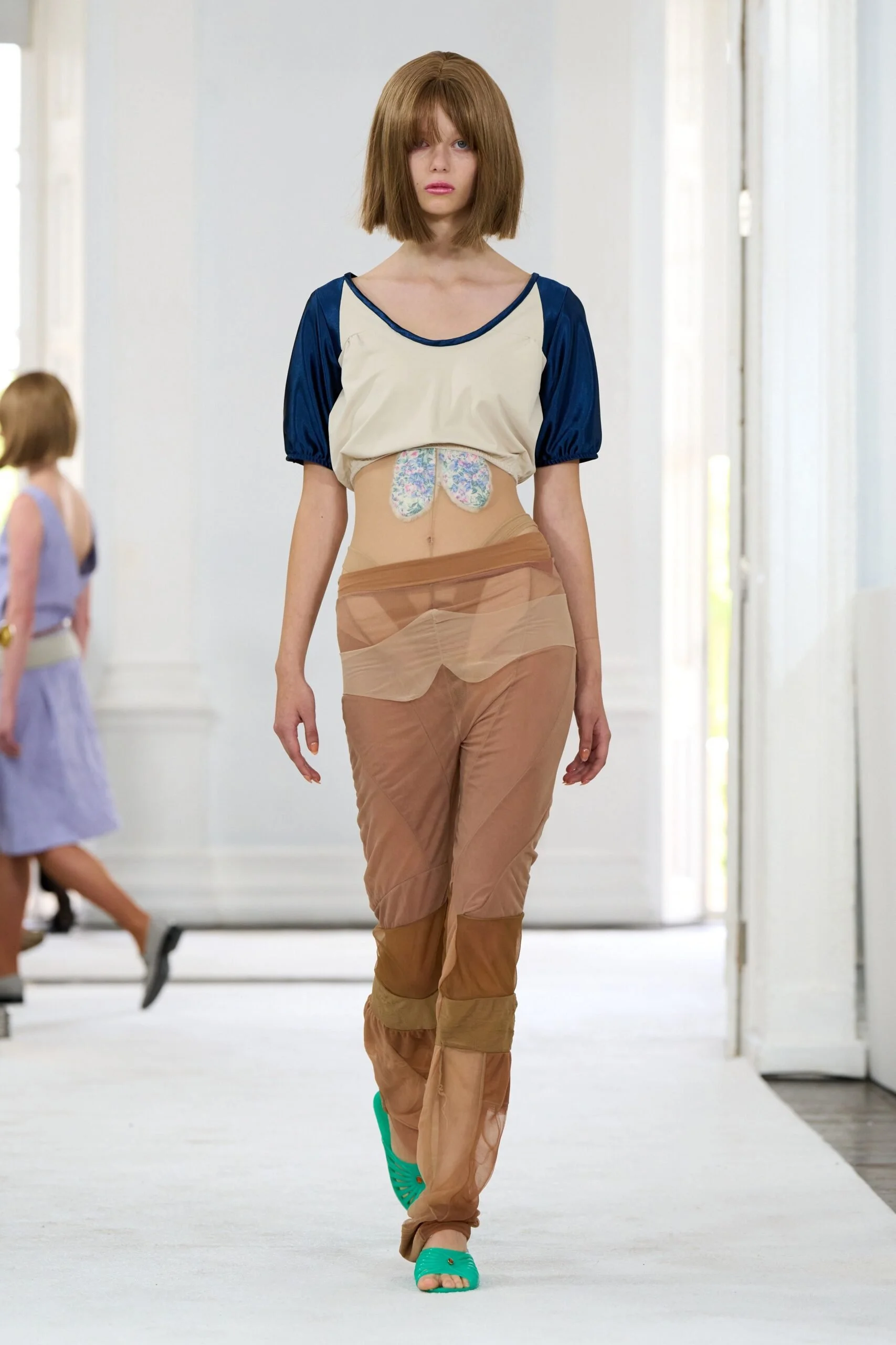 ashley-williams-spring-2027-ready-to-wear-look-23-scaled.jpg