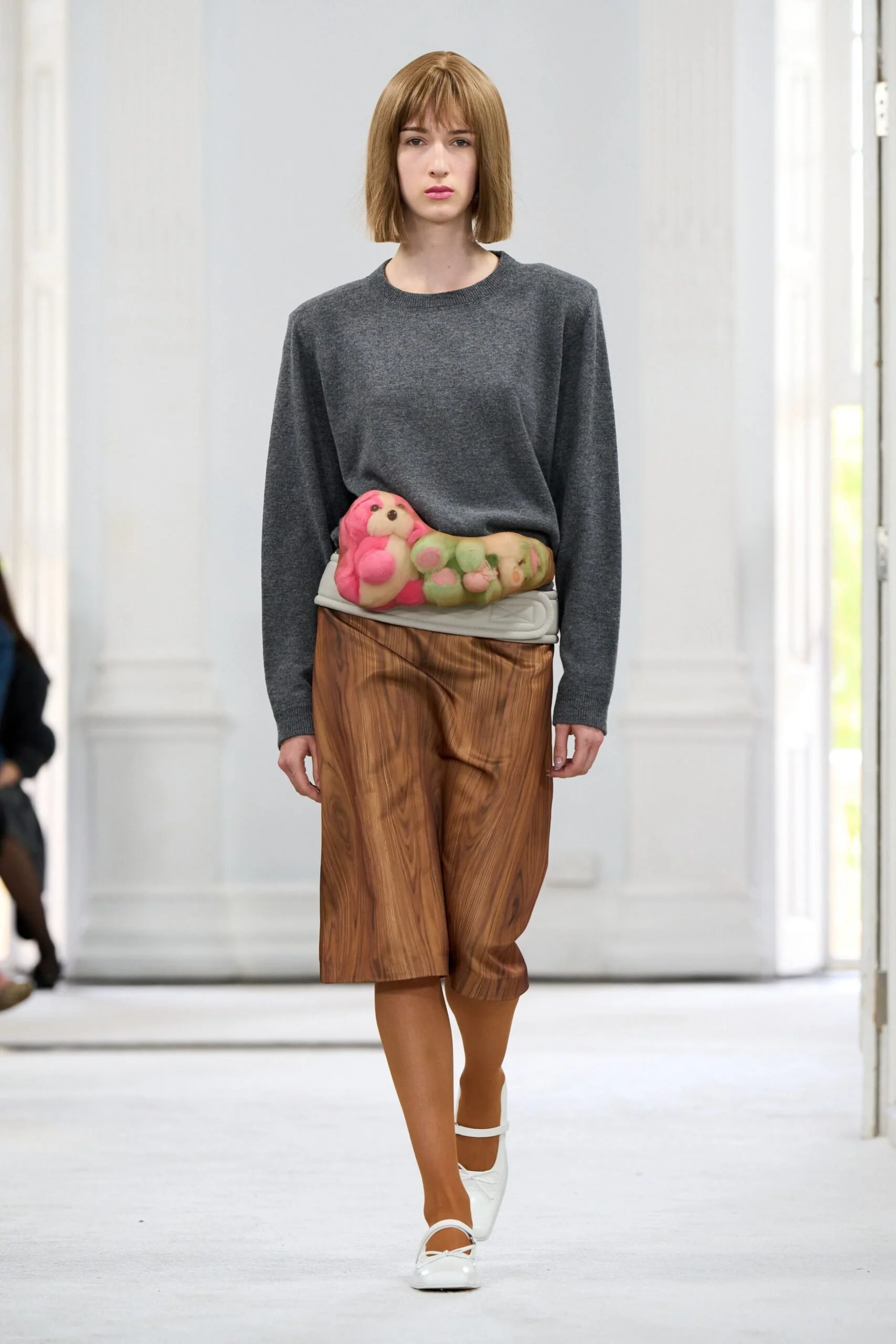 ashley-williams-spring-2027-ready-to-wear-look-27-scaled.jpg