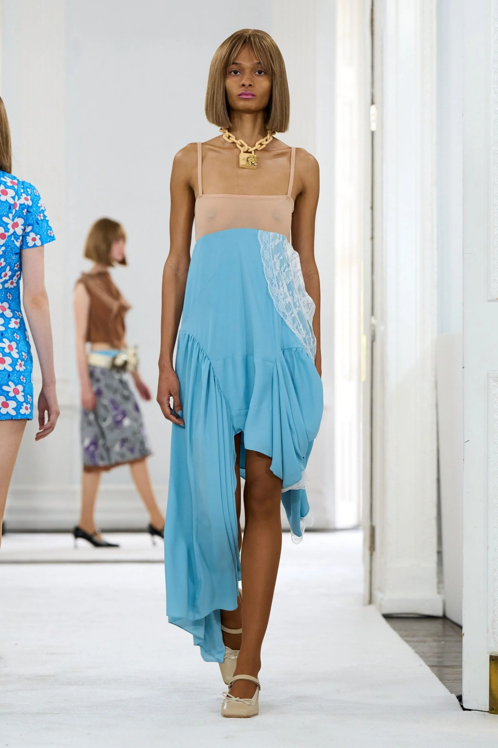 ashley-williams-spring-2027-ready-to-wear-look-38-scaled.jpg