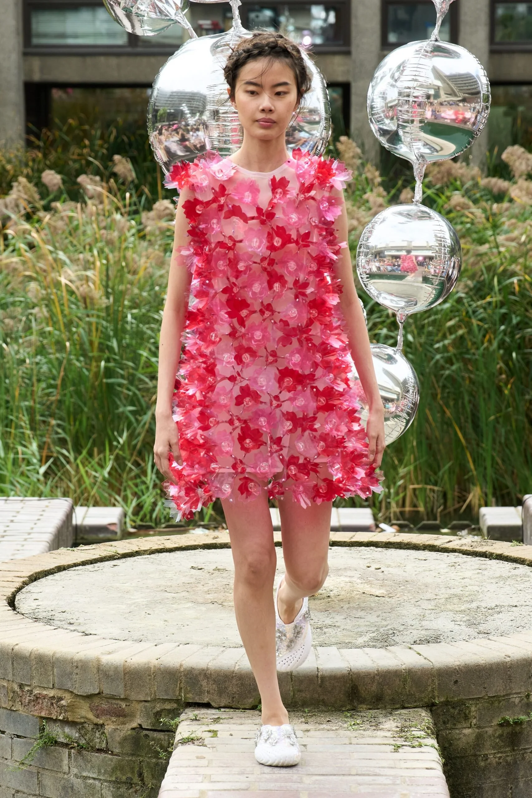 susan-fang-spring-2027-ready-to-wear-look-11-scaled.jpg