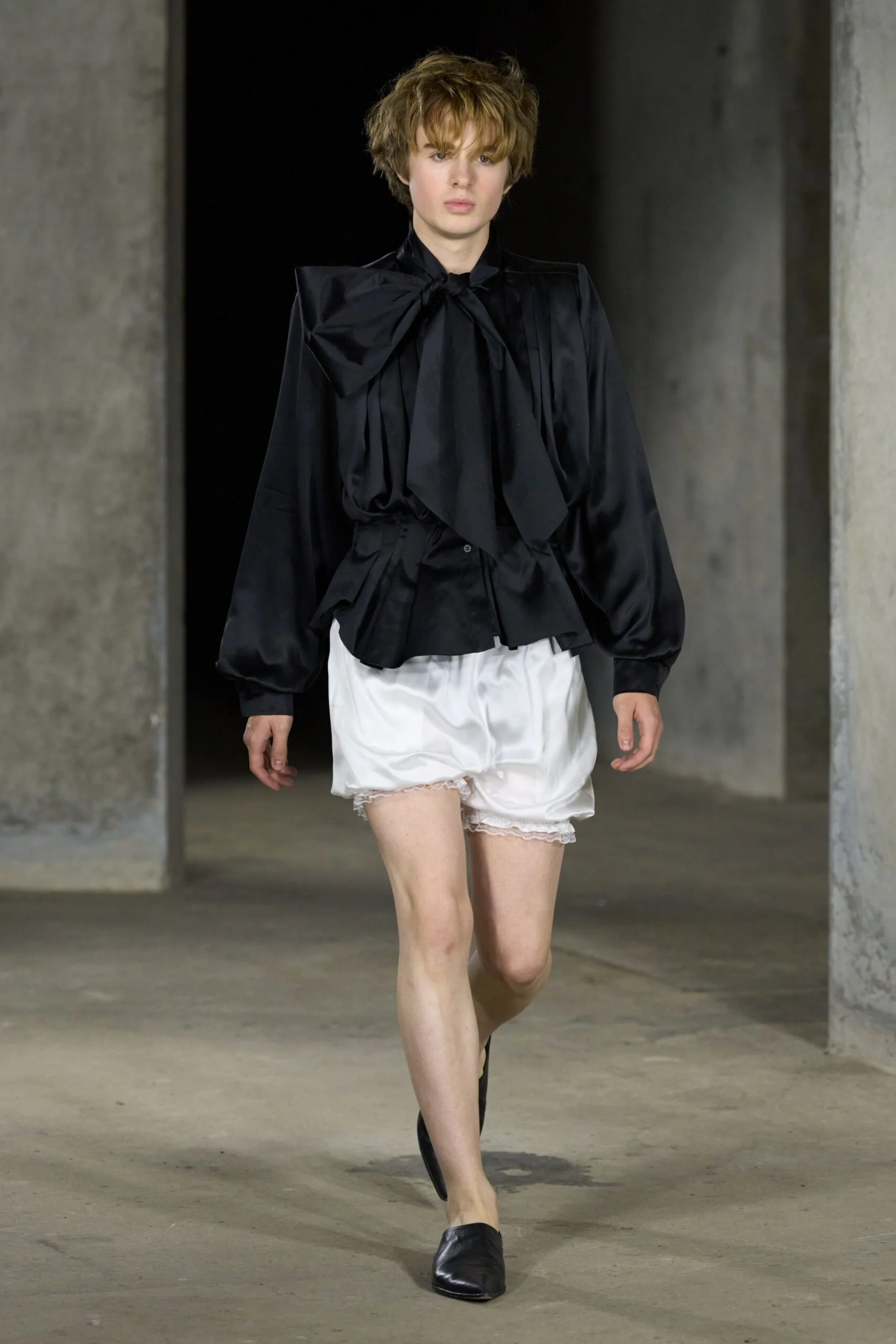 natasha-zinko-spring-2027-ready-to-wear-look-21-scaled.jpg