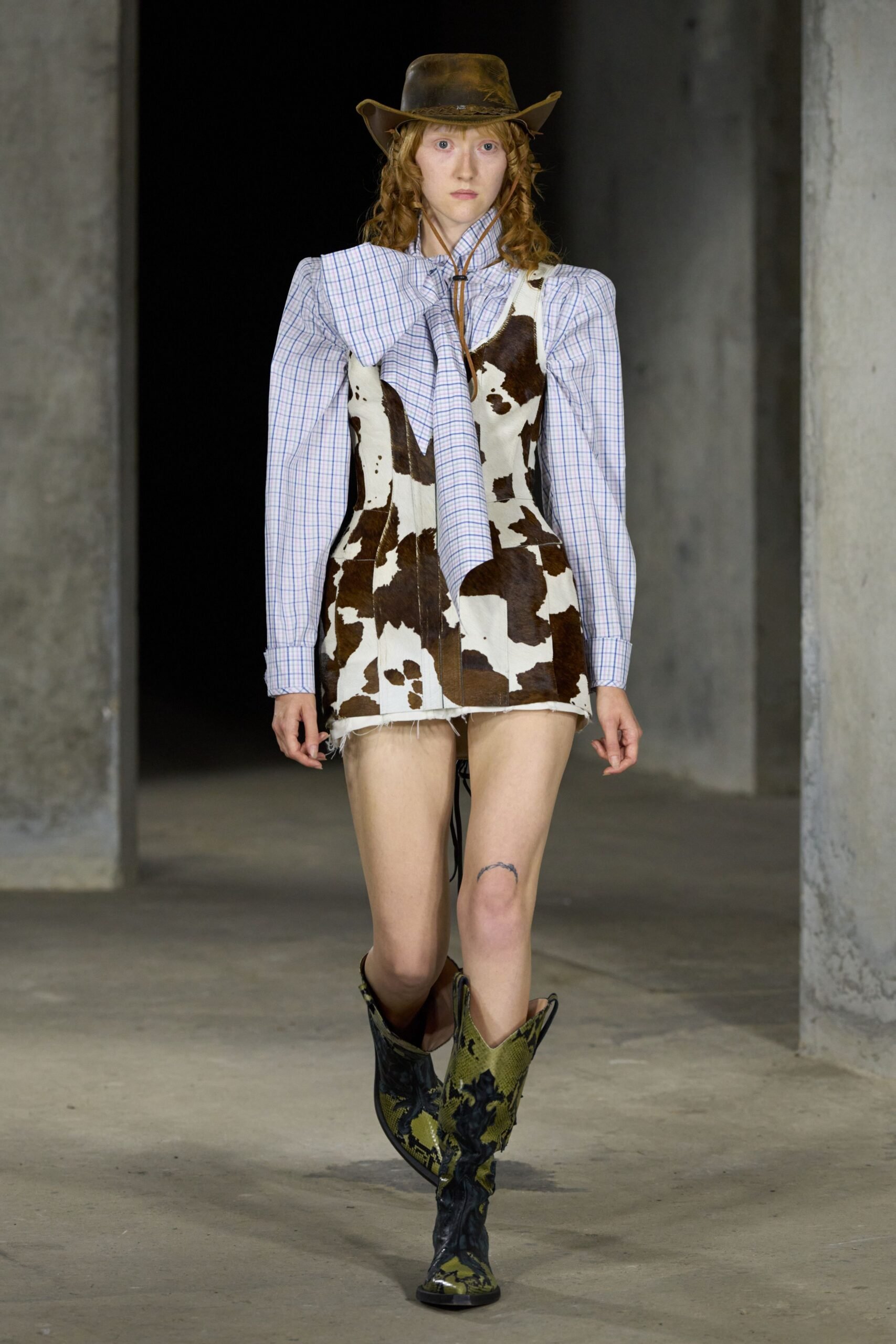 natasha-zinko-spring-2027-ready-to-wear-look-25-scaled.jpg