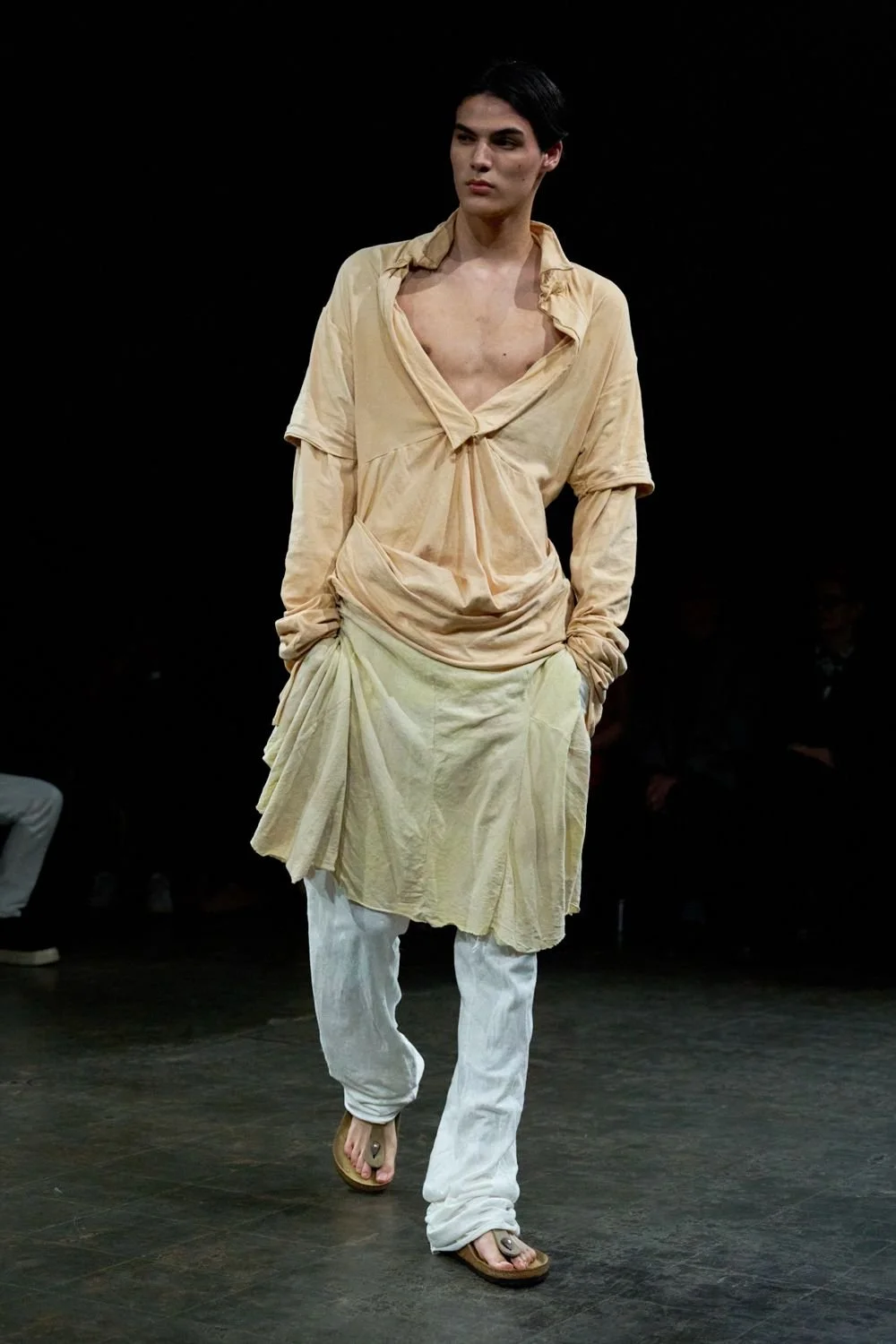 paolo-carzana-spring-2027-ready-to-wear-look-07.jpg
