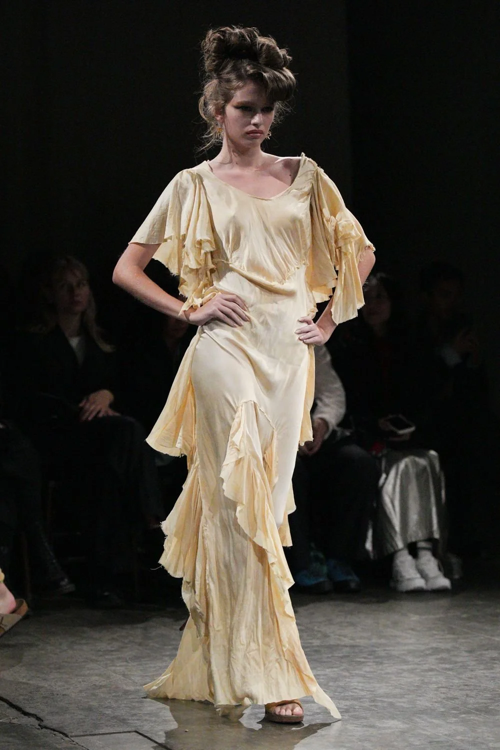paolo-carzana-spring-2027-ready-to-wear-look-08.jpg
