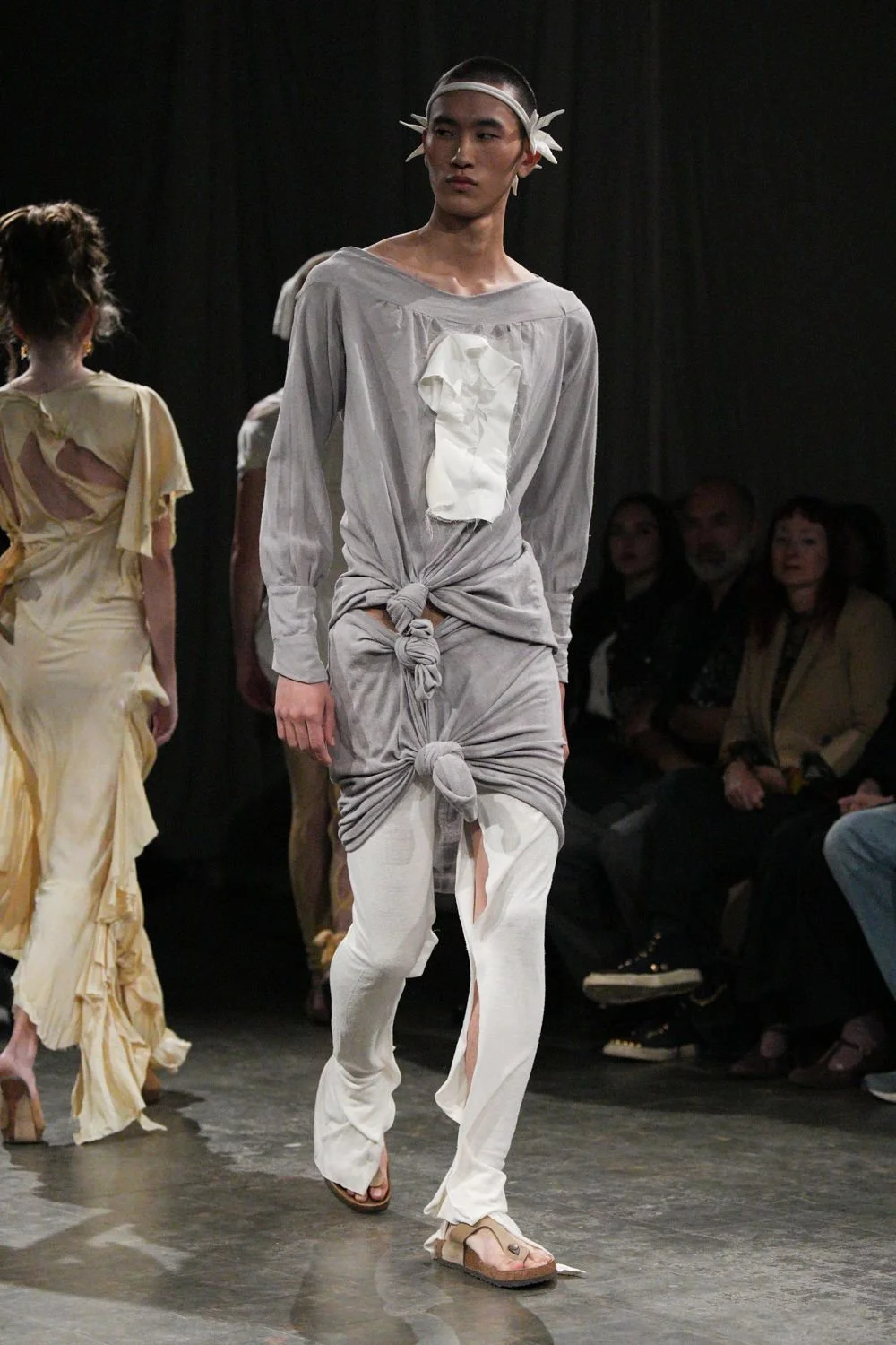 paolo-carzana-spring-2027-ready-to-wear-look-10.jpg