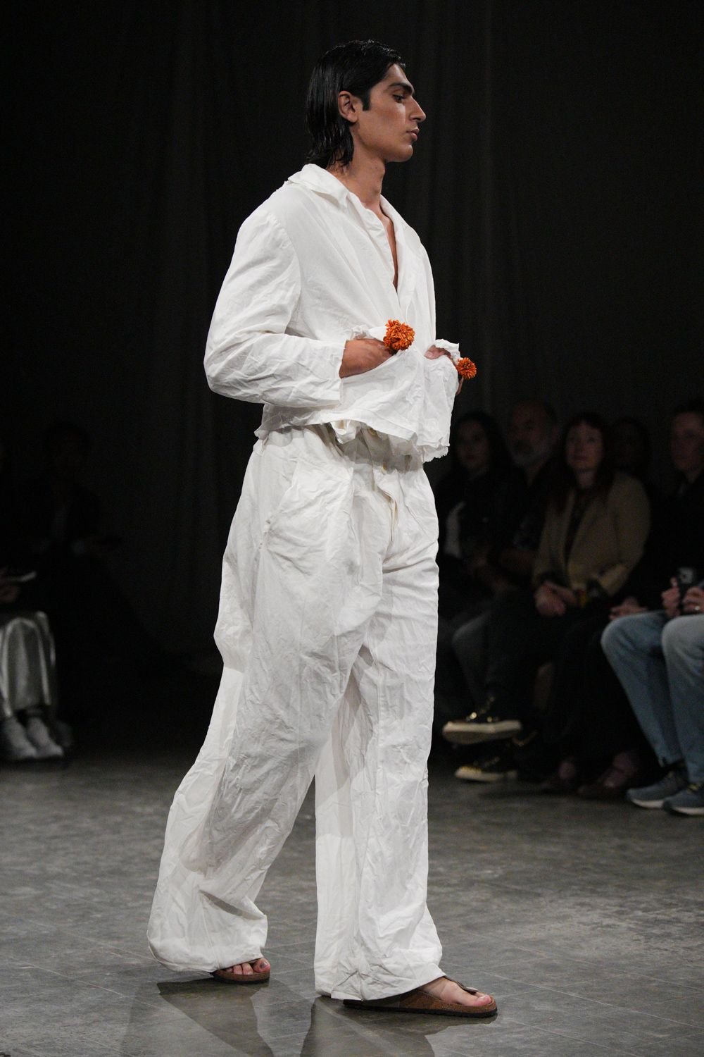 paolo-carzana-spring-2027-ready-to-wear-look-11.jpg