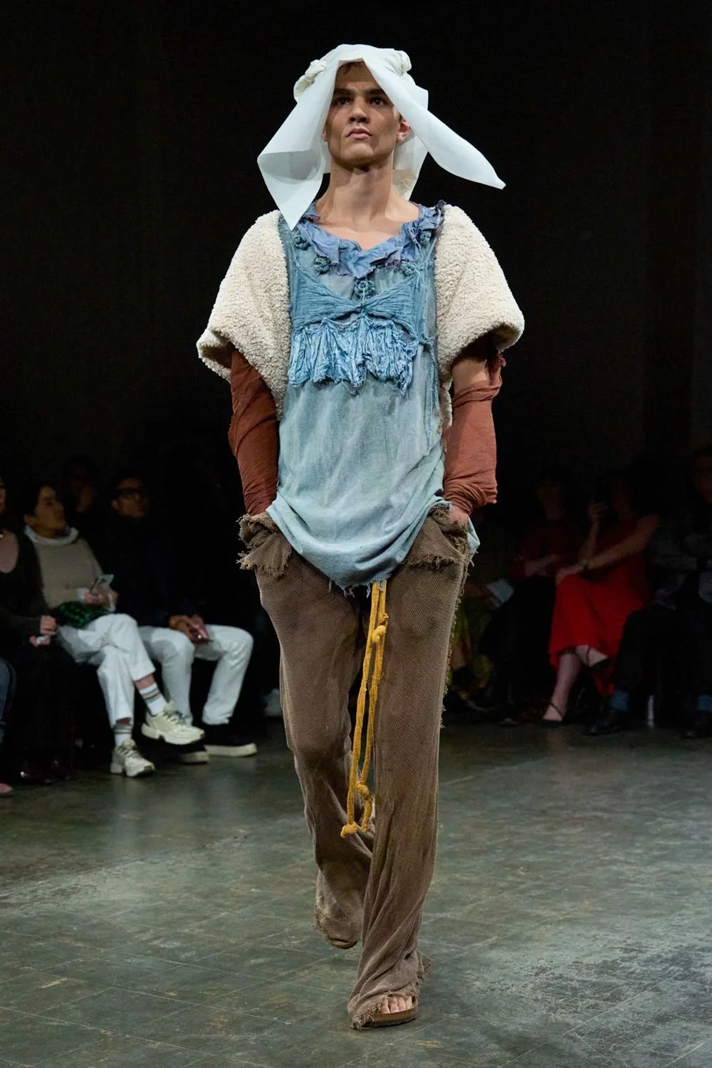paolo-carzana-spring-2027-ready-to-wear-look-24.jpg