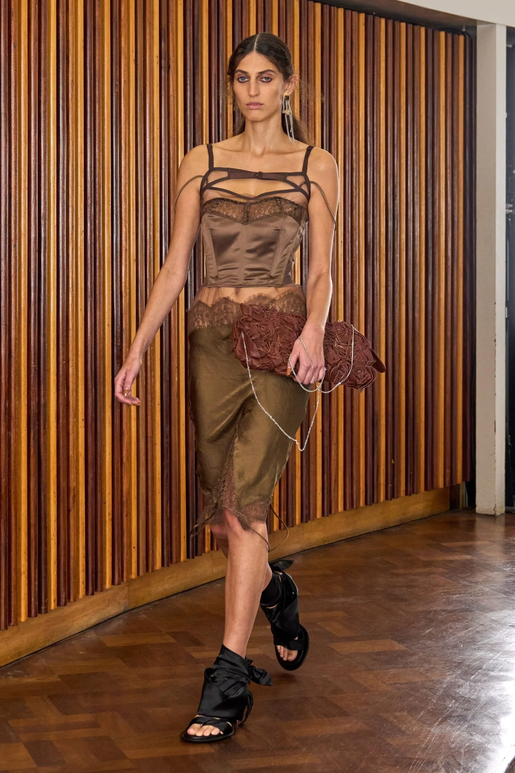 knwls-spring-2027-ready-to-wear-look-24-scaled.jpg
