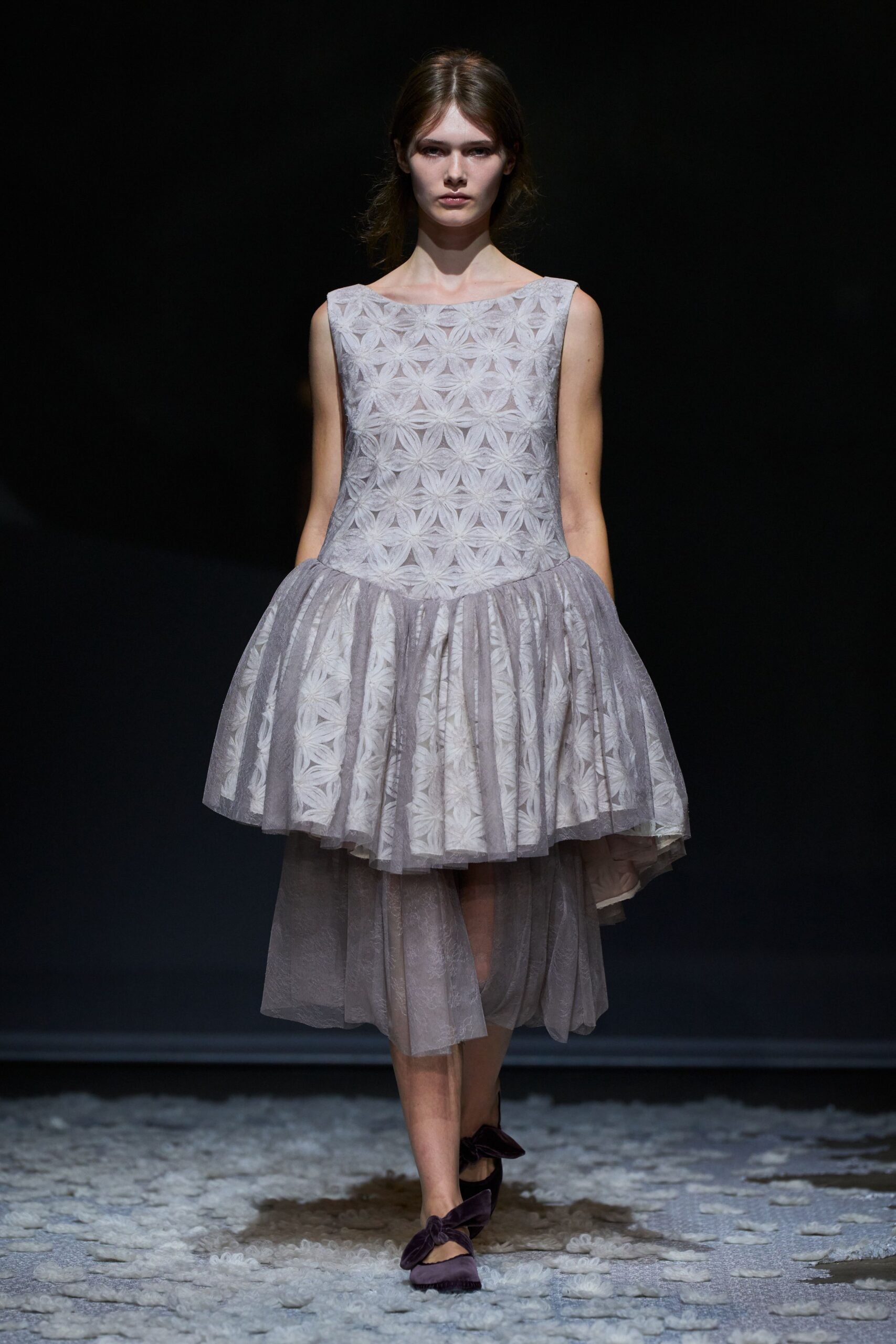 pauline-dujancourt-spring-2027-ready-to-wear-look-03-scaled.jpg