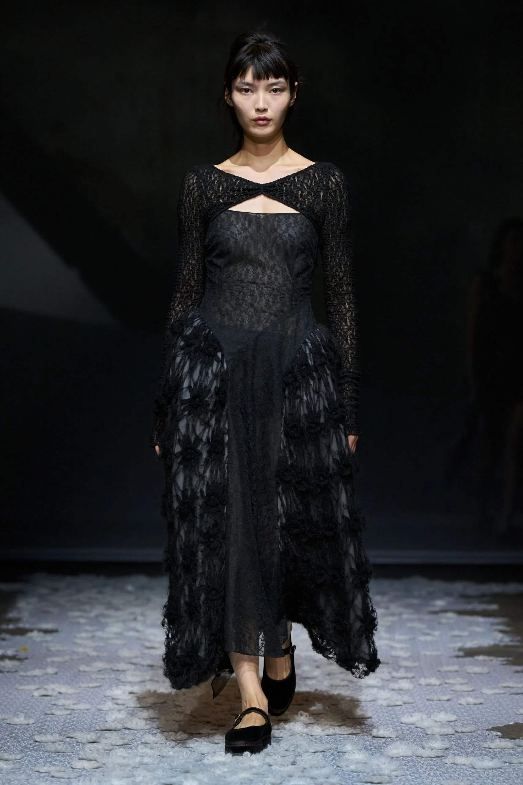pauline-dujancourt-spring-2027-ready-to-wear-look-13-scaled.jpg