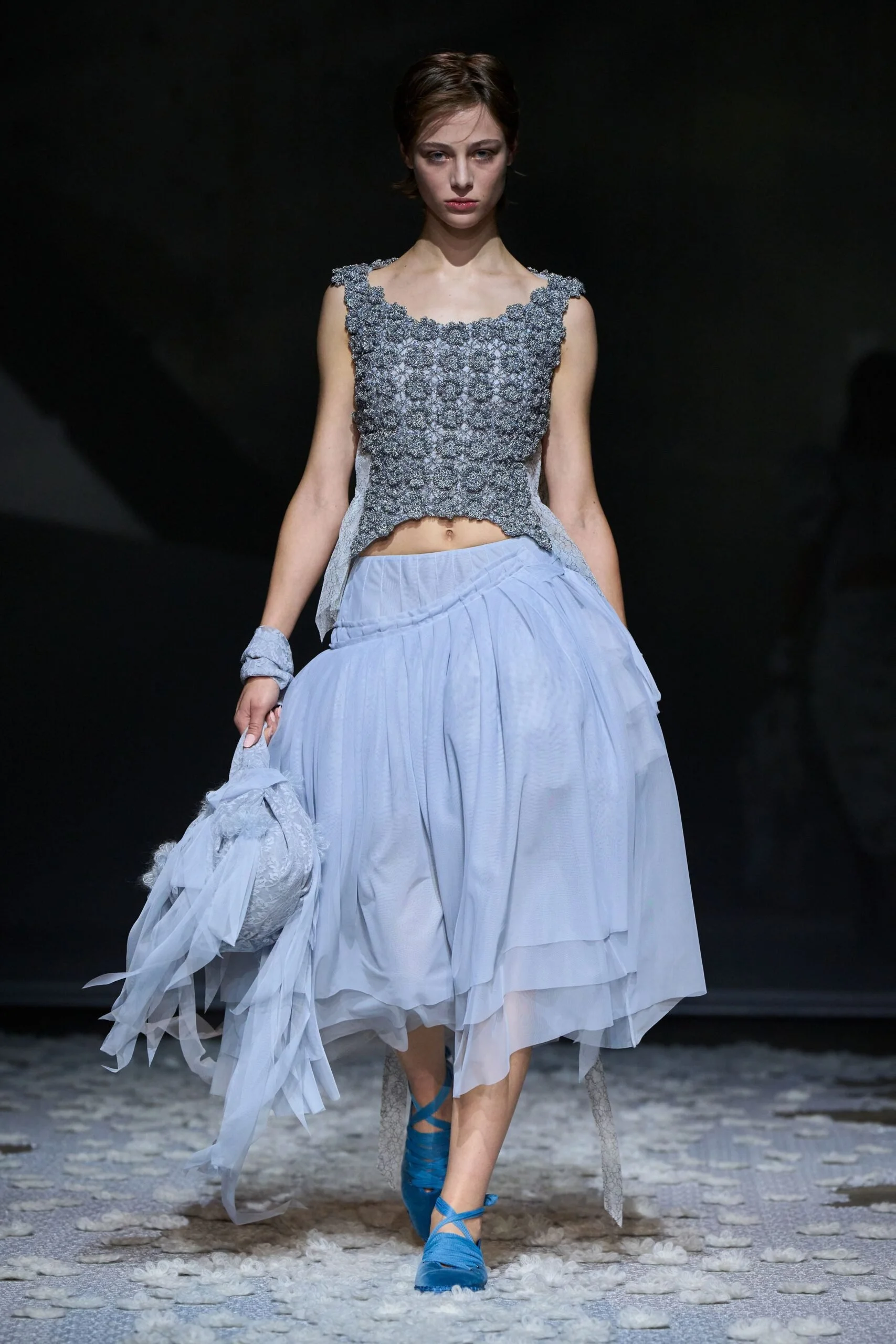 pauline-dujancourt-spring-2027-ready-to-wear-look-19-scaled.jpg
