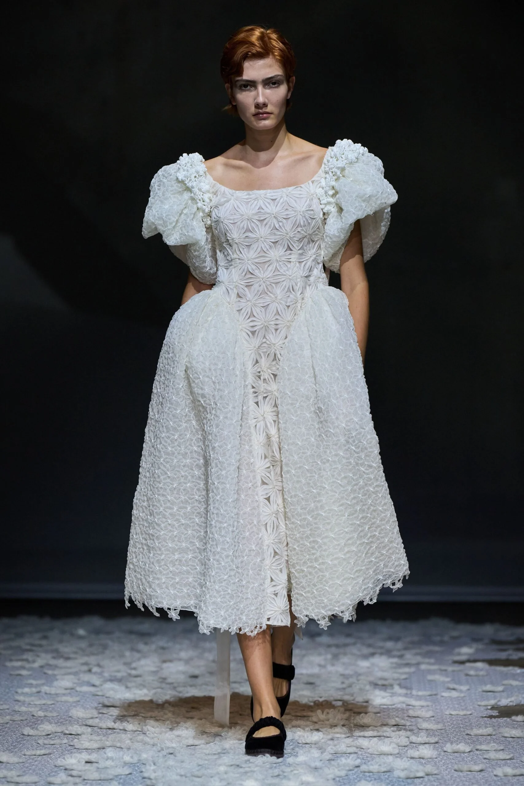 pauline-dujancourt-spring-2027-ready-to-wear-look-26-scaled.jpg