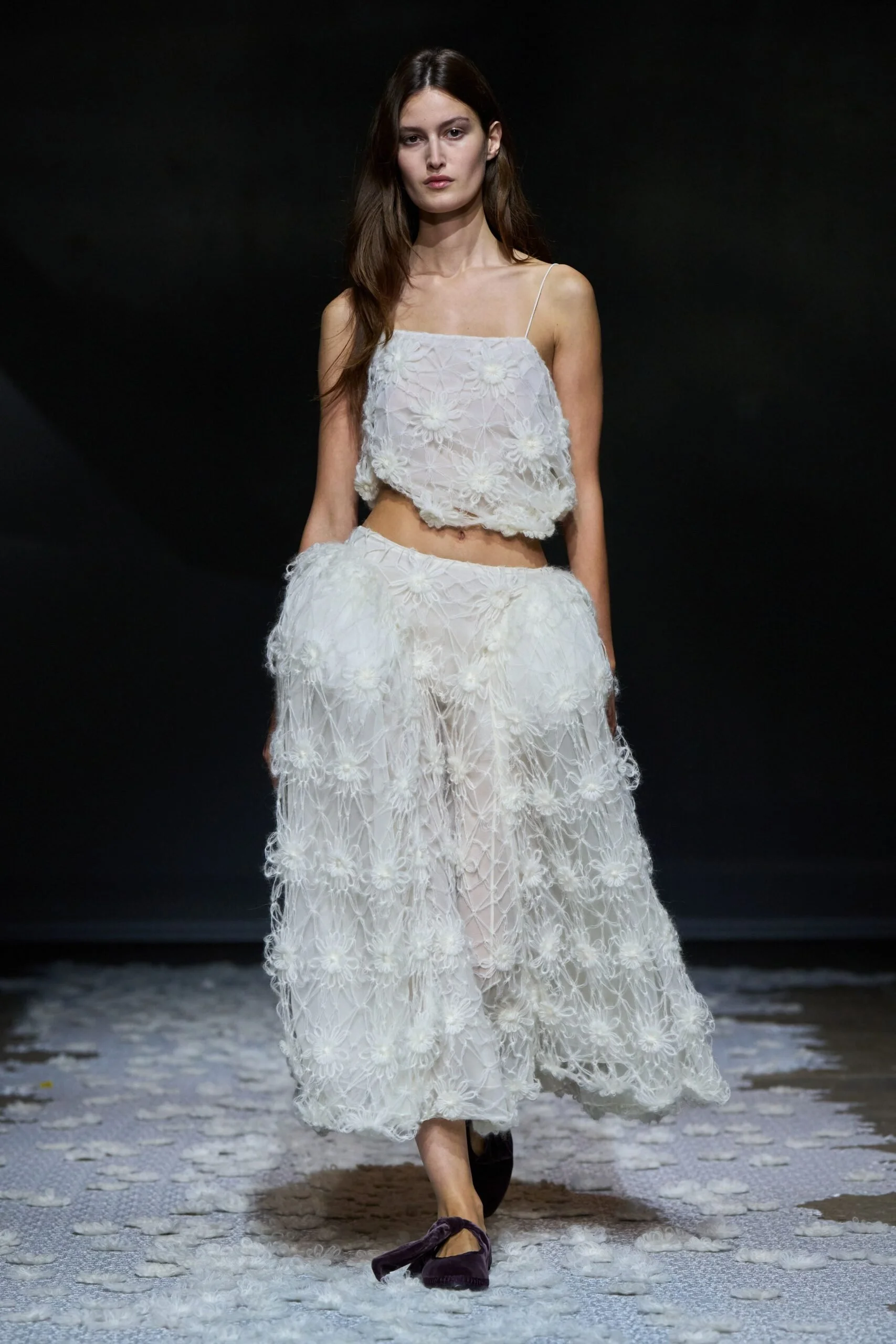 pauline-dujancourt-spring-2027-ready-to-wear-look-27-scaled.jpg