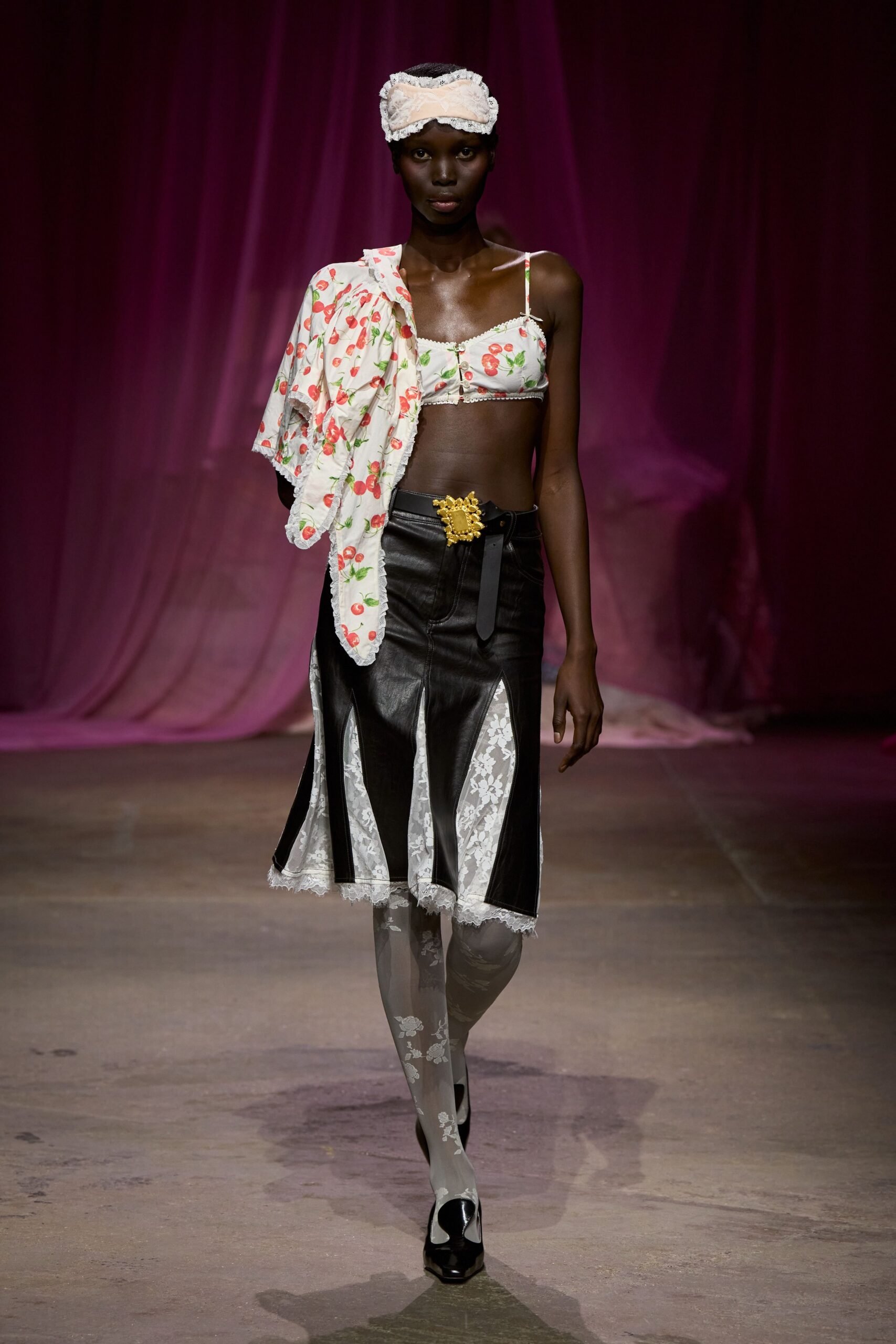 yuhan-wang-spring-2027-ready-to-wear-look-25-scaled.jpg
