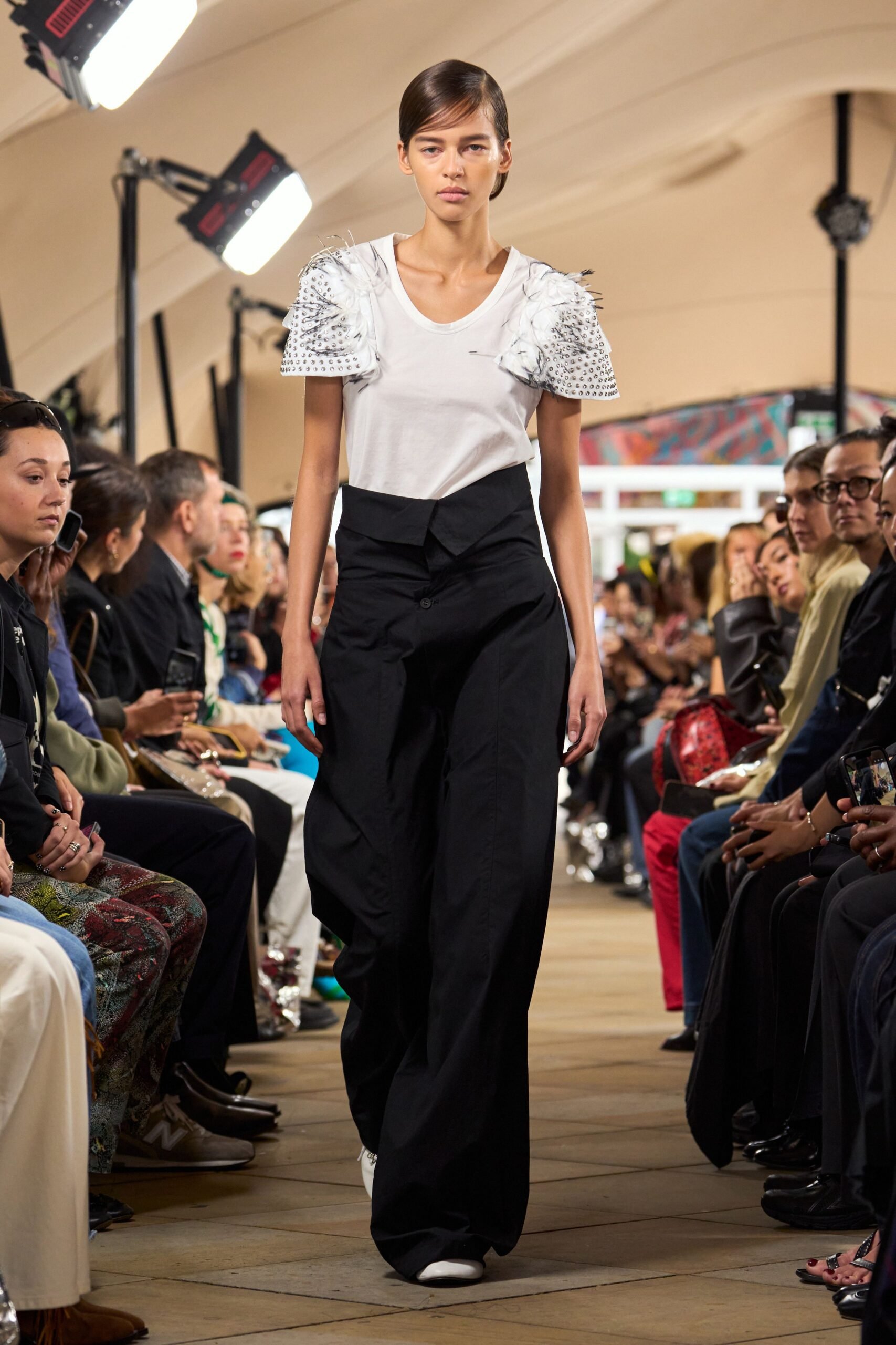 toga-spring-2027-ready-to-wear-look-08-scaled.jpg