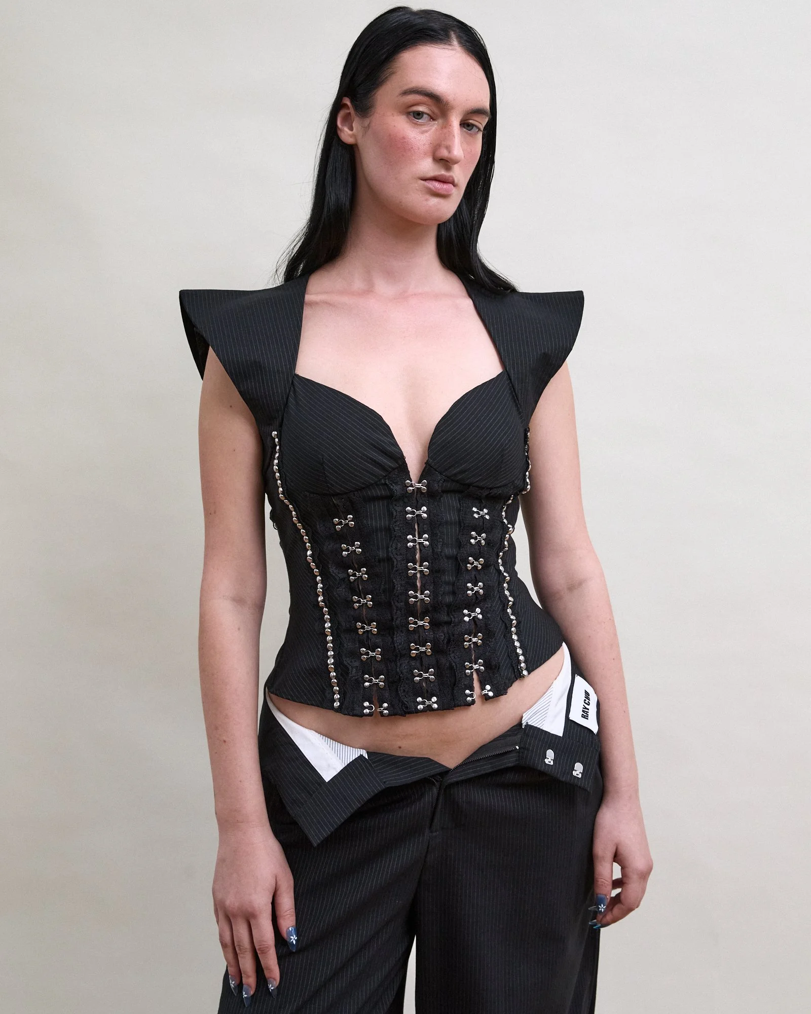 LOOK-11_Ray_Chu_SS27_EmanueleMoi_1045.jpg