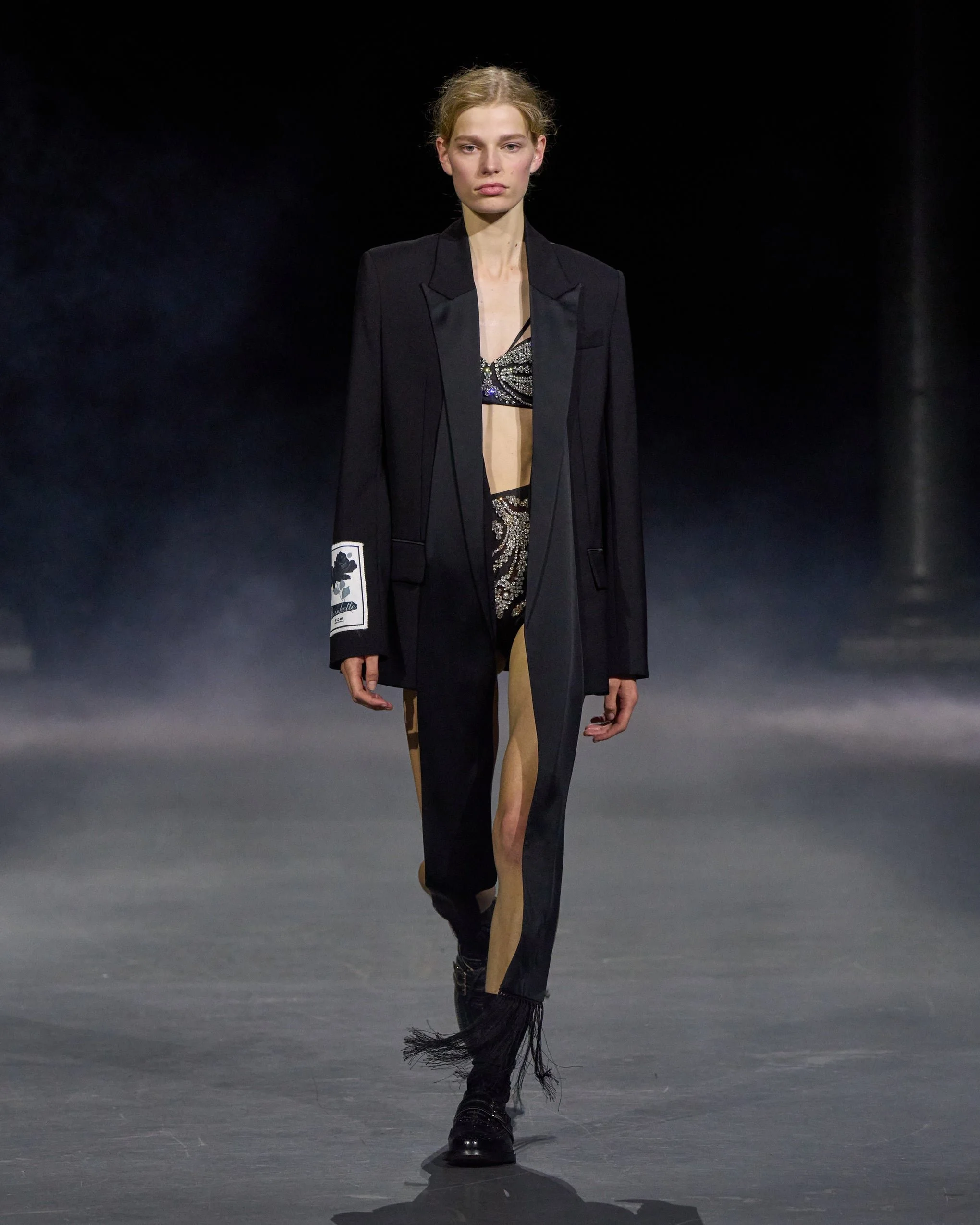 ERDEM_Spring_Summer_2027_-_Look_2_49bb5e50-9093-4e71-b91e-c2c40df54923.jpg