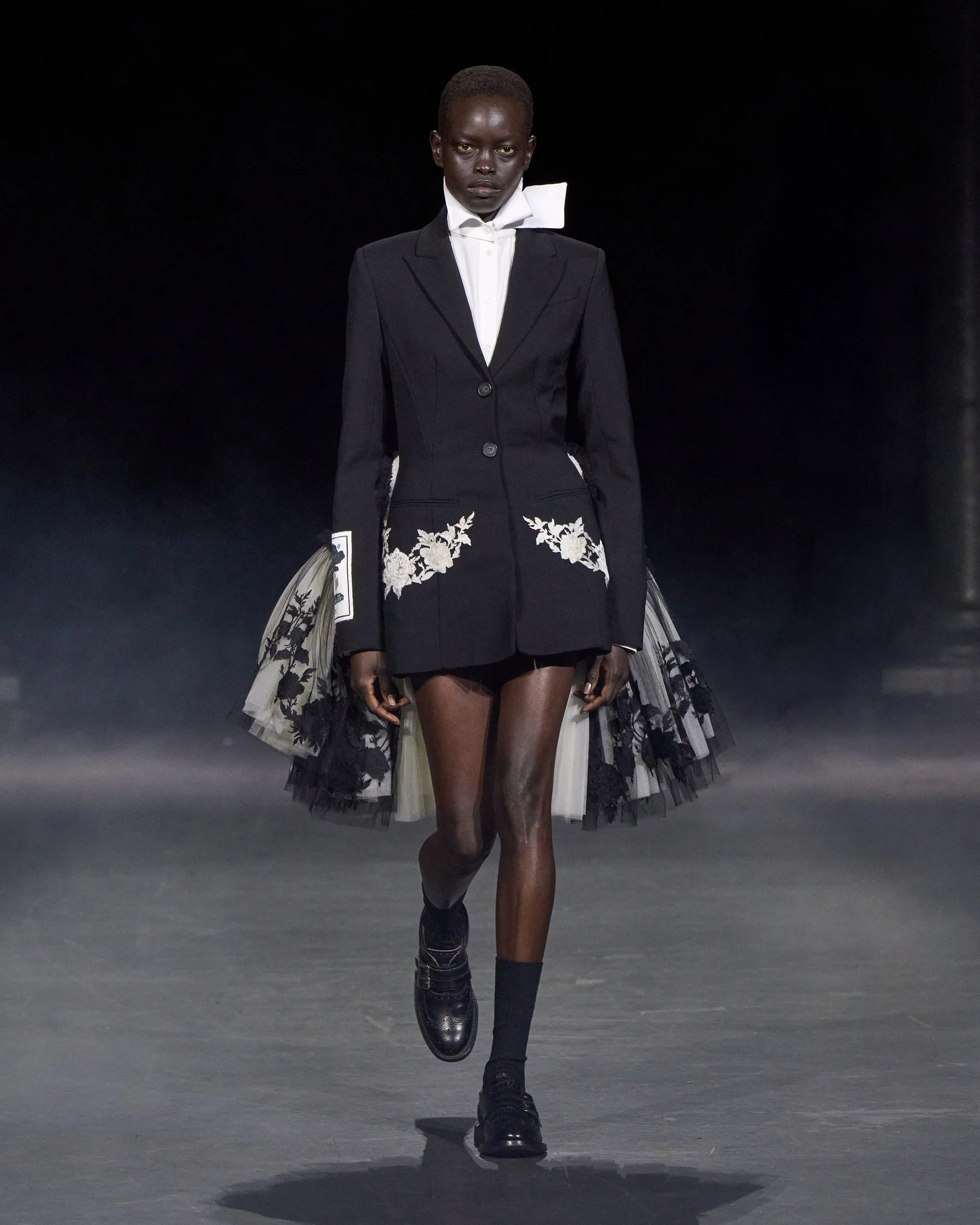 ERDEM_Spring_Summer_2027_-_Look_3_6420daf5-1aa7-4cff-afc2-59c16464af65.jpg