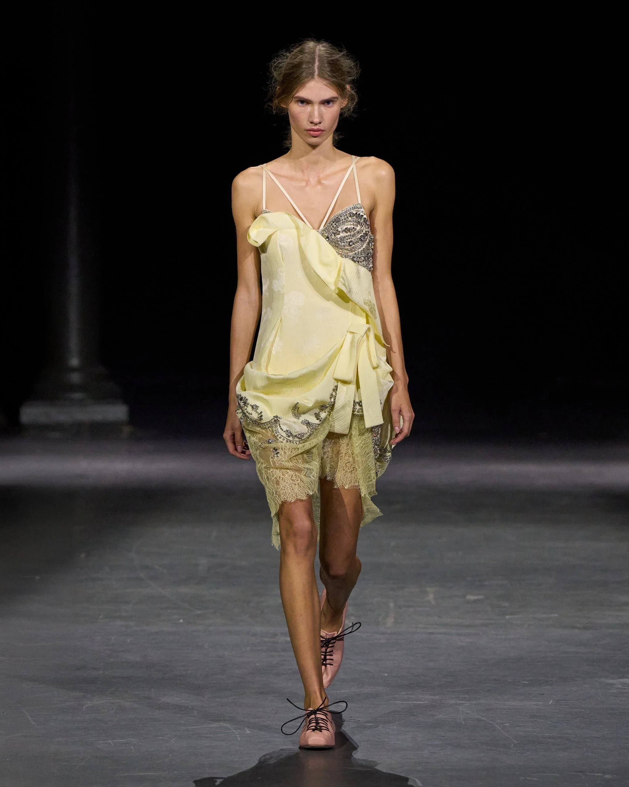 ERDEM_Spring_Summer_2027_-_Look_14_0d690162-0cf0-460d-9c7f-15e0a16b3c61.jpg