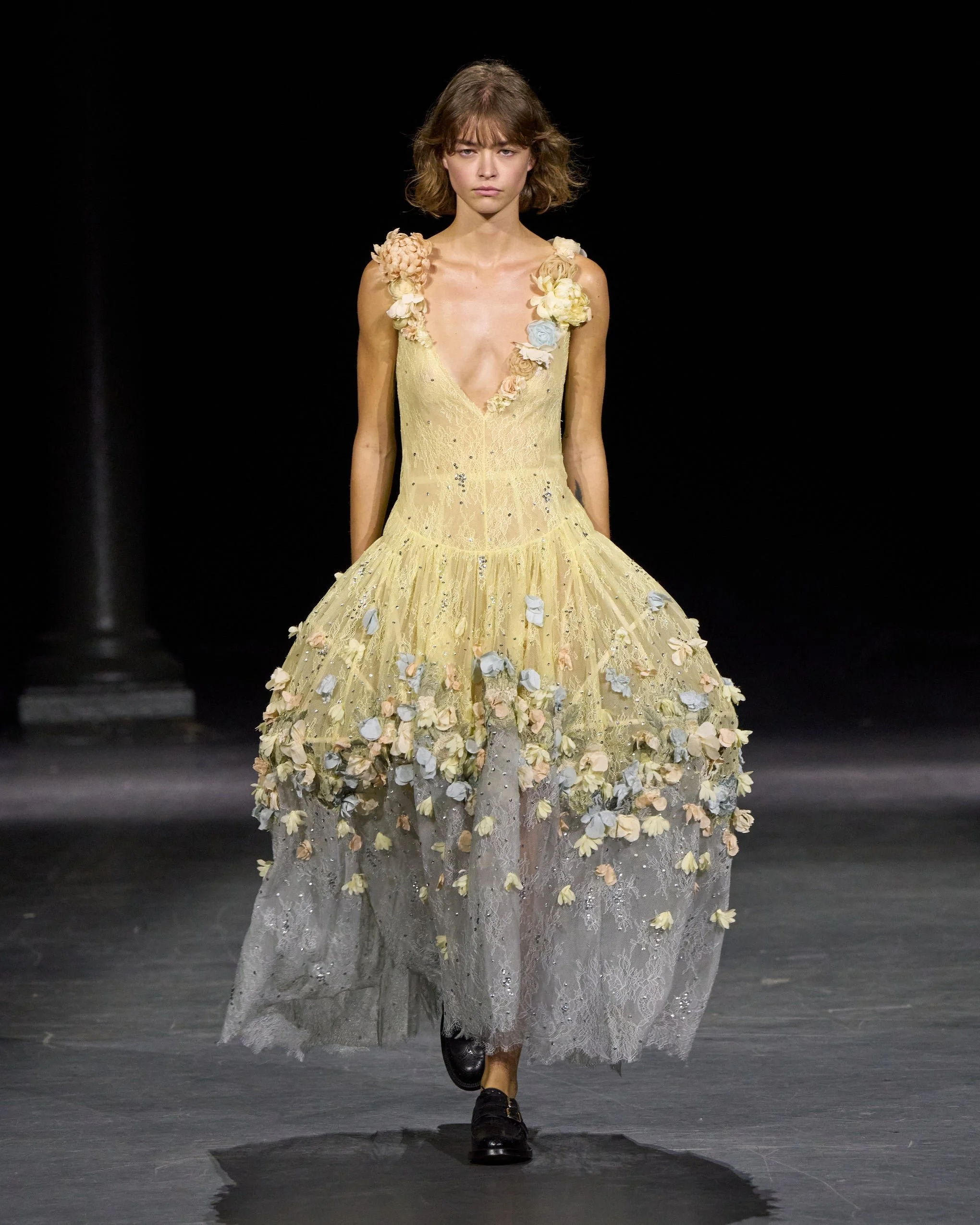 ERDEM_Spring_Summer_2027_-_Look_16_4b630833-f7f5-42d9-ba60-9e8736ce81e1.jpg