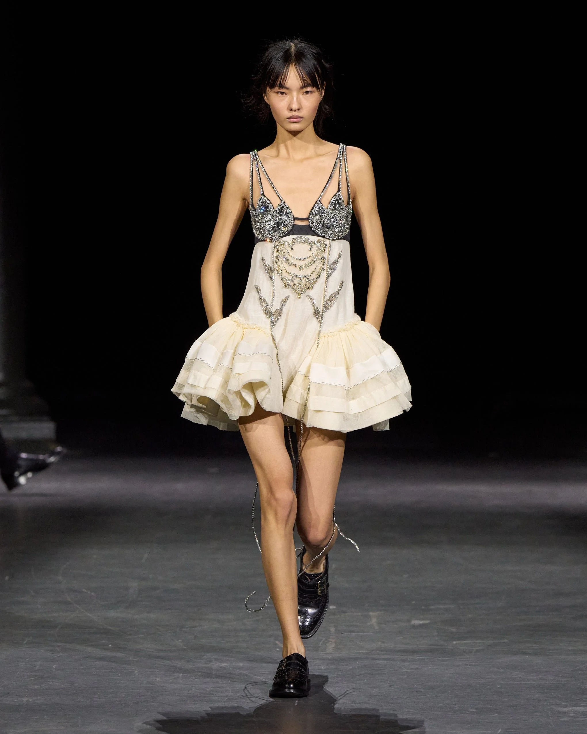 ERDEM_Spring_Summer_2027_-_Look_36_bc30fb6e-badb-4115-9cd5-86f54a9a87ce.jpg
