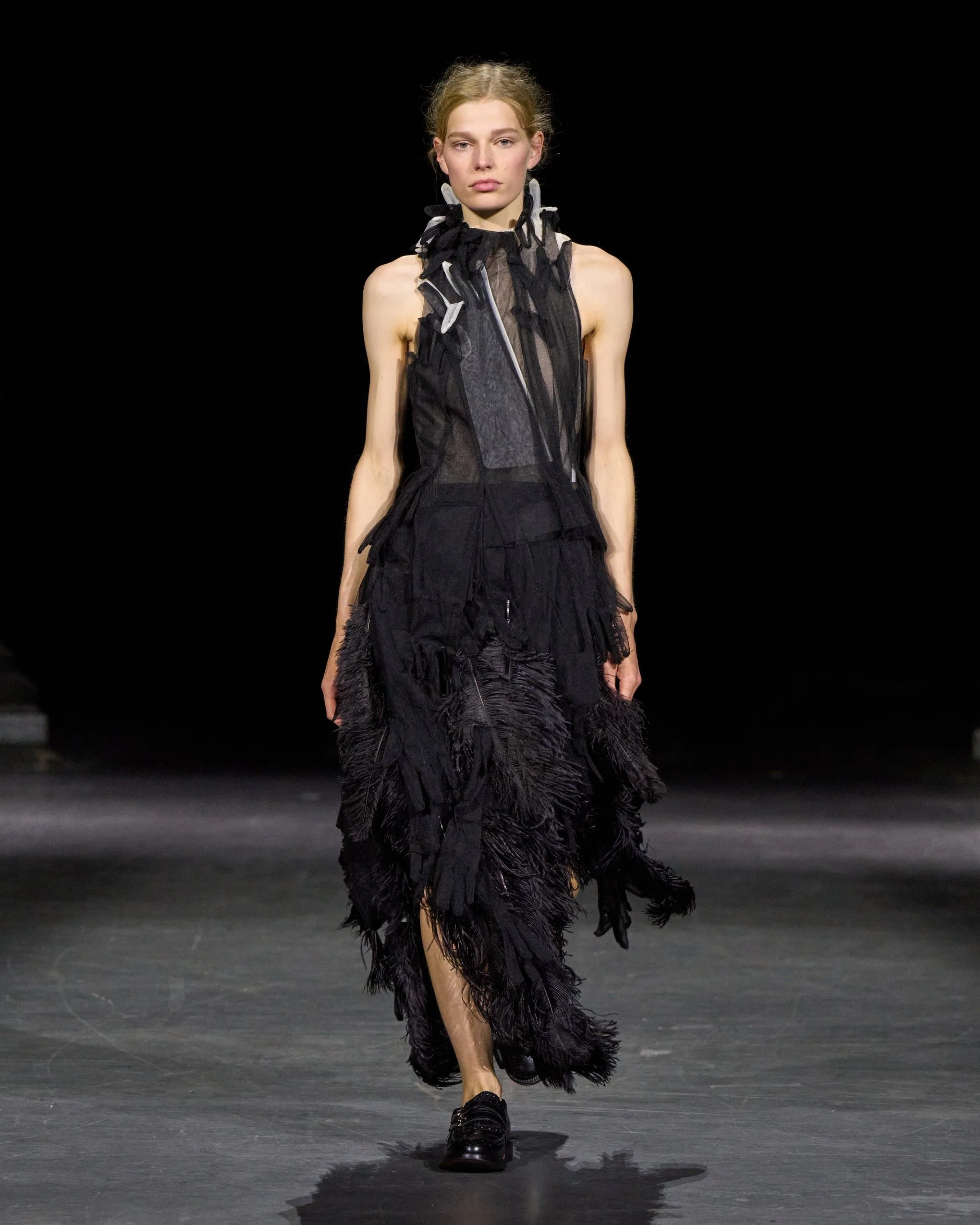 ERDEM_Spring_Summer_2027_-_Look_38_89ecb1b8-df21-4ff9-8c3f-8cddfb0b7d81.jpg