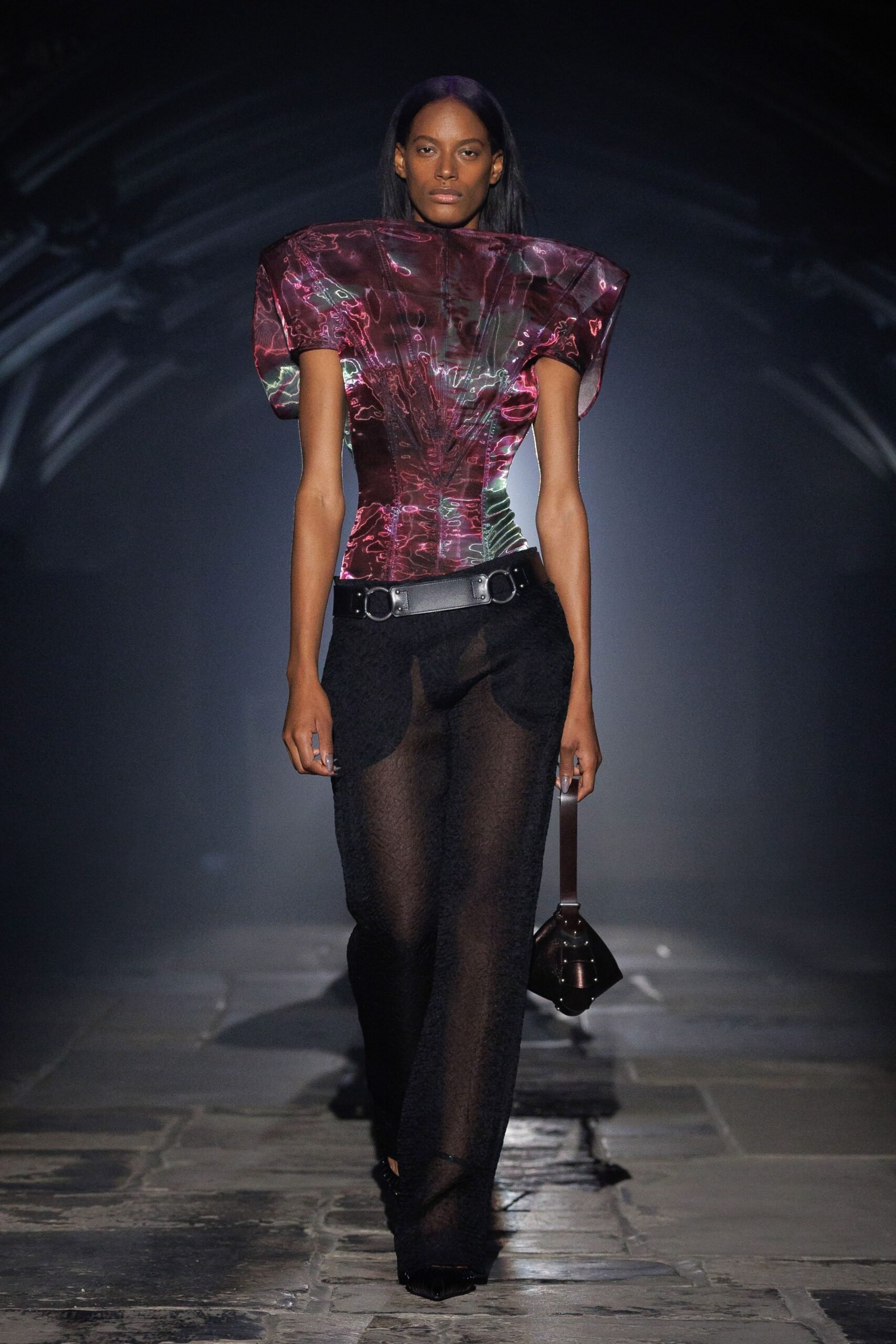 alexander-mcqueen-spring-2027-ready-to-wear-look-36-scaled.jpg