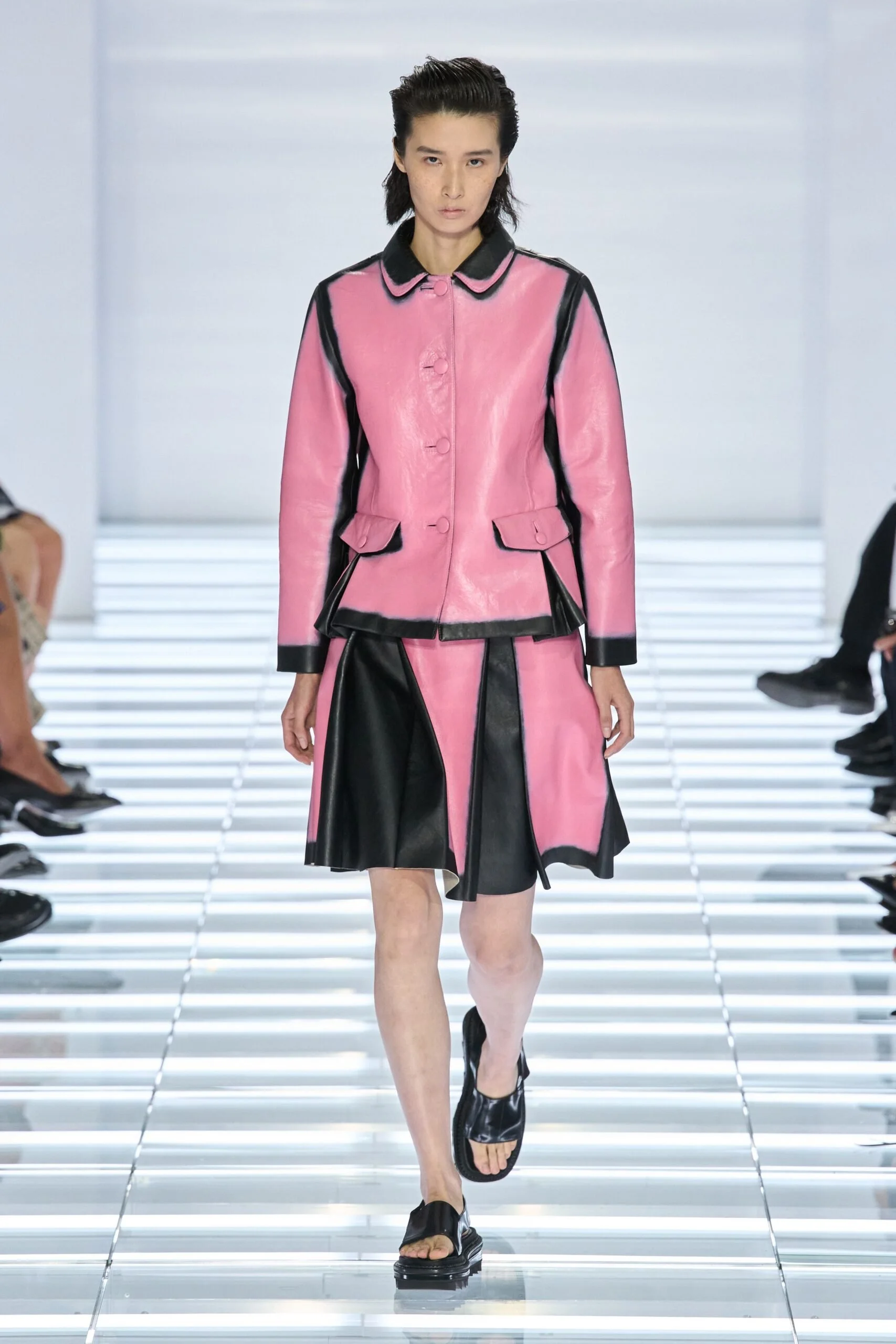 prada-spring-2027-ready-to-wear-look-39-scaled.jpg