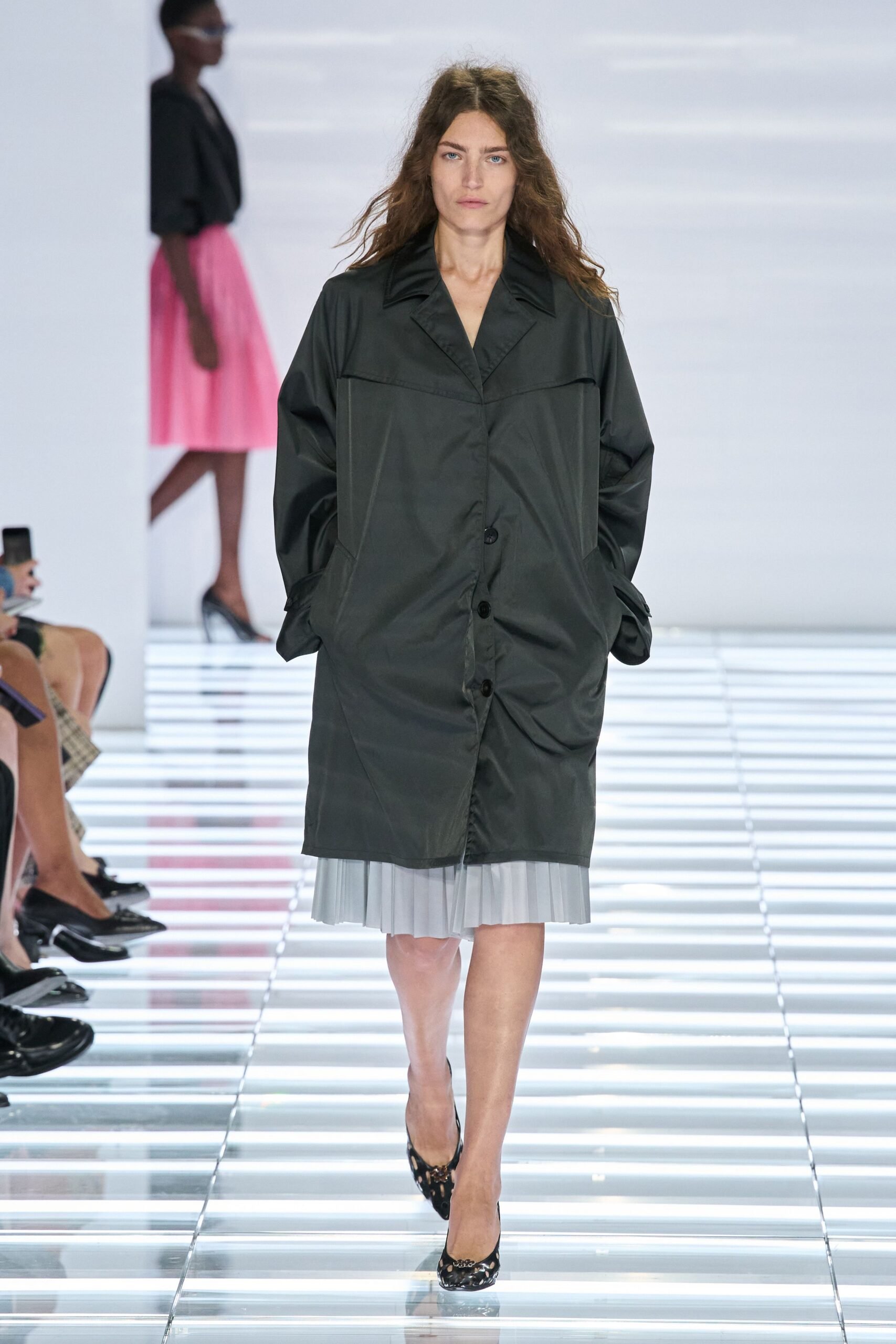 prada-spring-2027-ready-to-wear-look-46-scaled.jpg