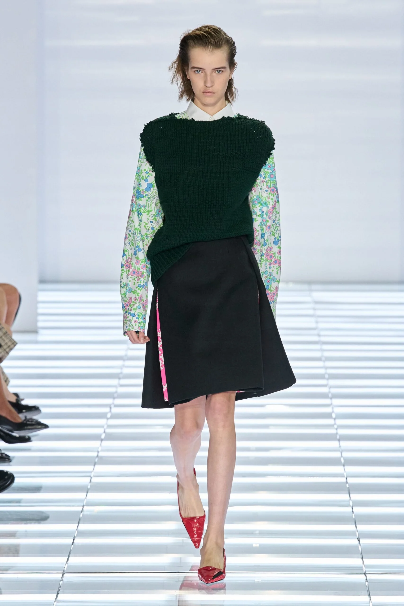 prada-spring-2027-ready-to-wear-look-49-scaled.jpg
